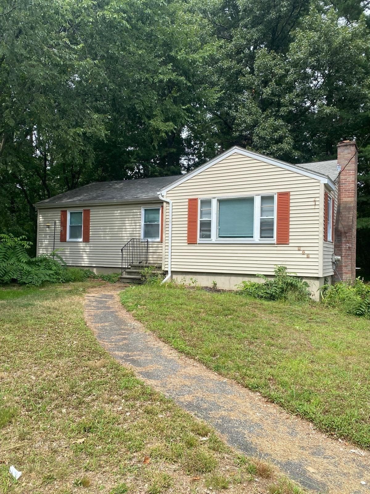 Single Family Residence at 266 Lowell St, Wilmington MA 01887, Wilmington, photo 2 of 29