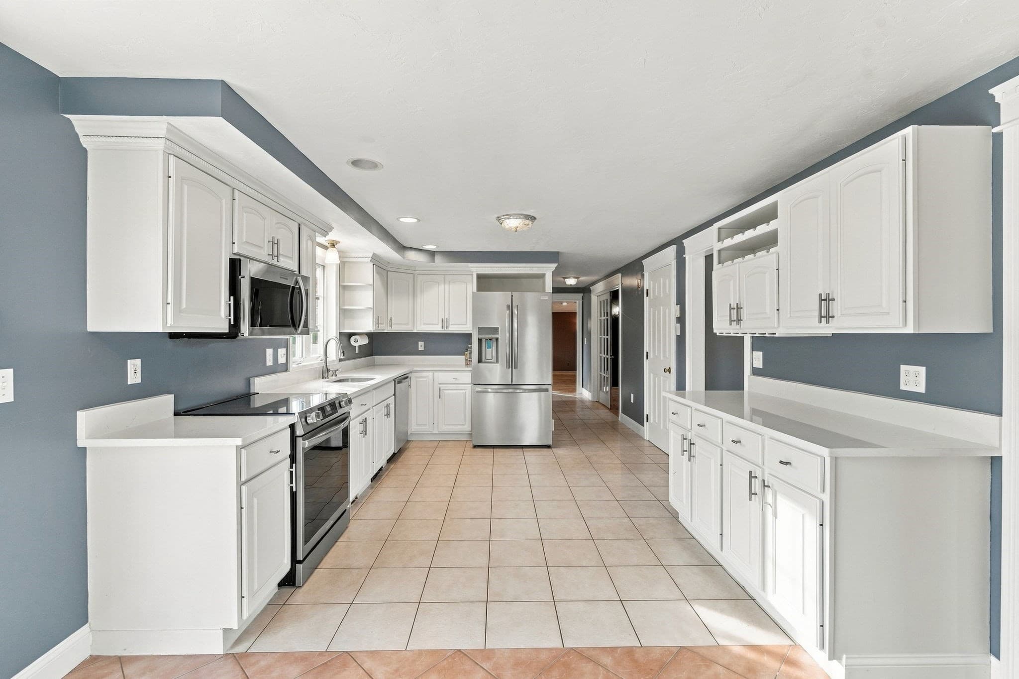 Single Family Residence at 27 Charles Ave, Uxbridge MA 01569, Uxbridge, photo 16 of 42