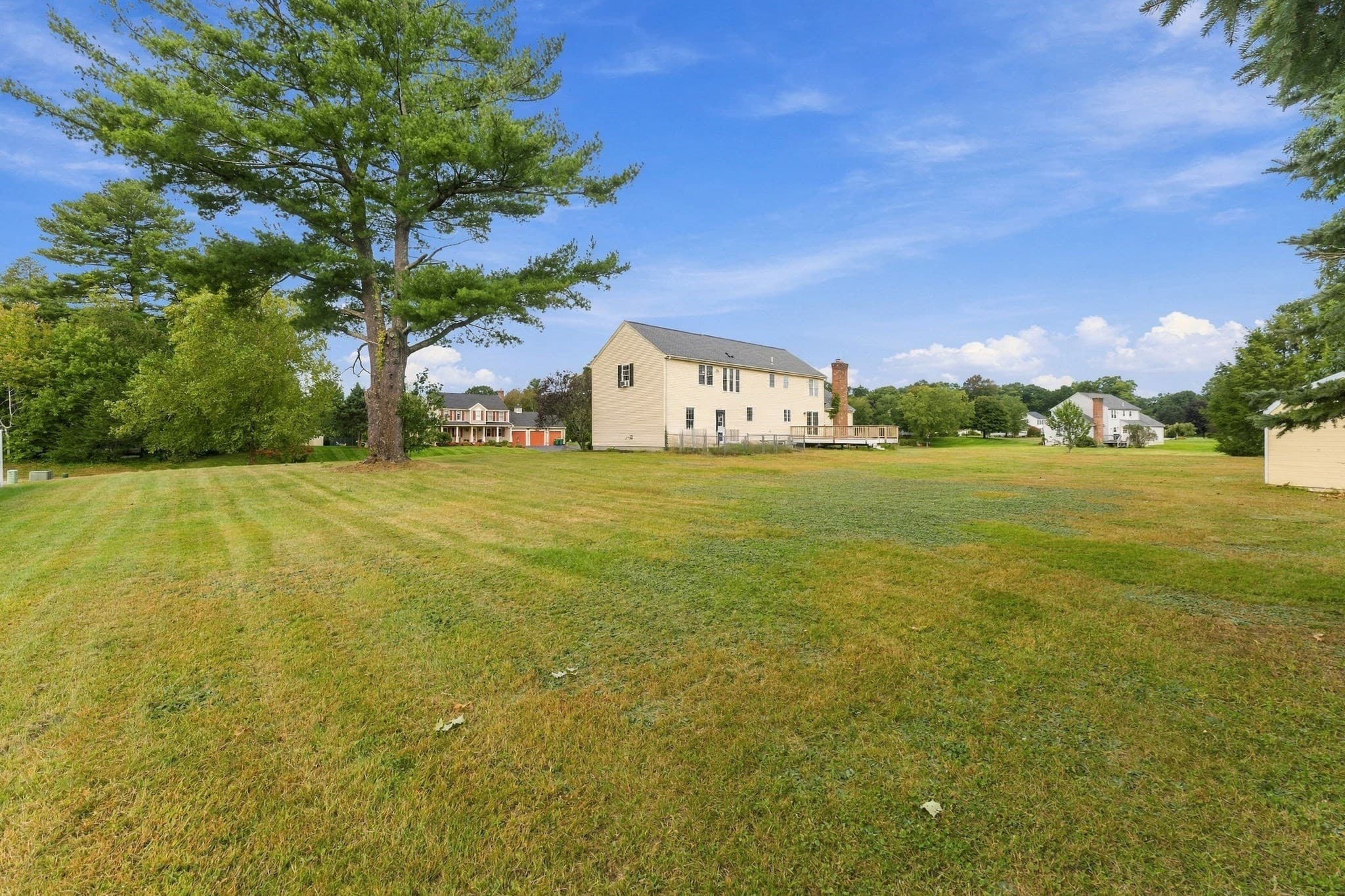 Single Family Residence at 27 Charles Ave, Uxbridge MA 01569, Uxbridge, photo 3 of 42