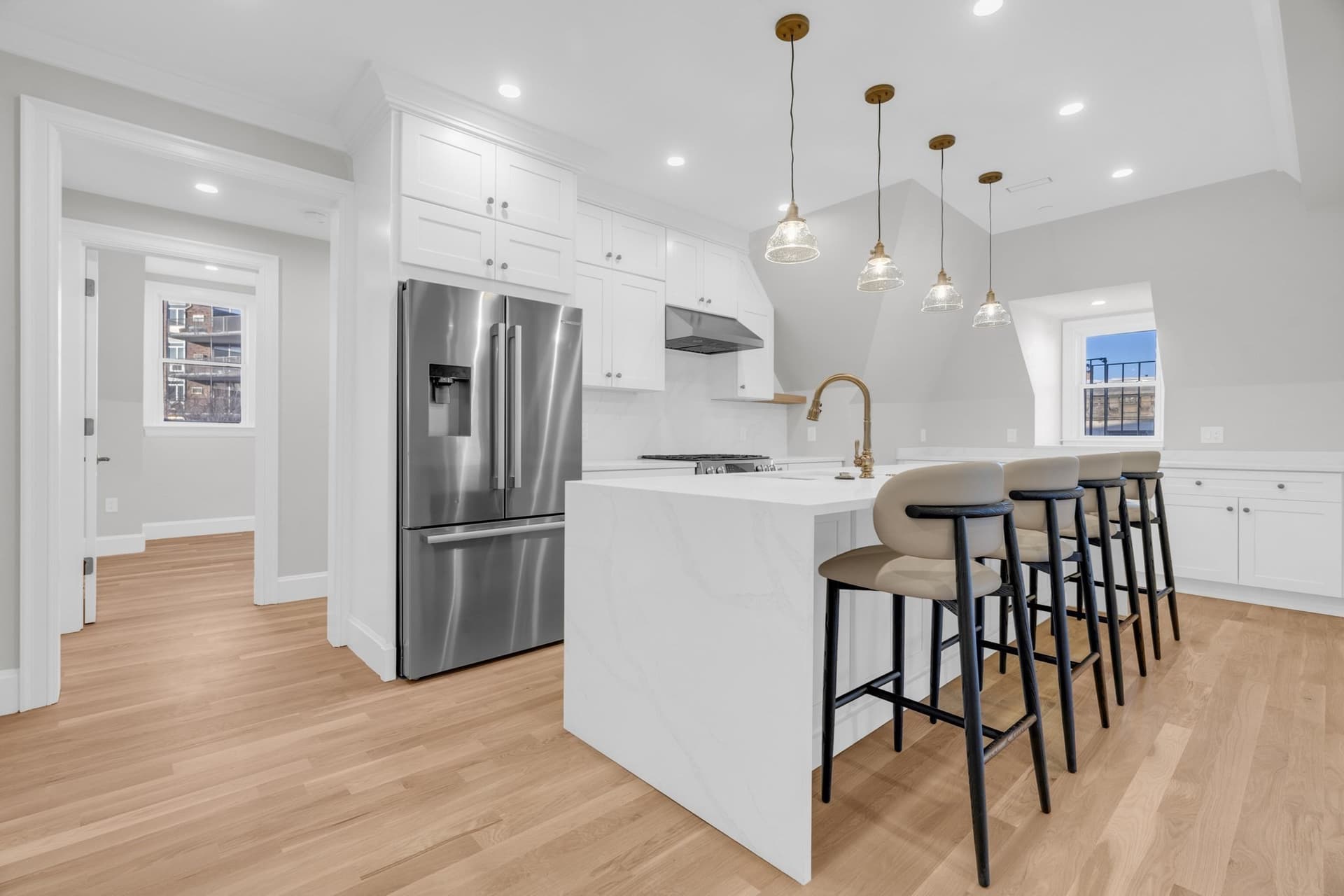 1396 Beacon Street # 5, Brookline MA 02446
