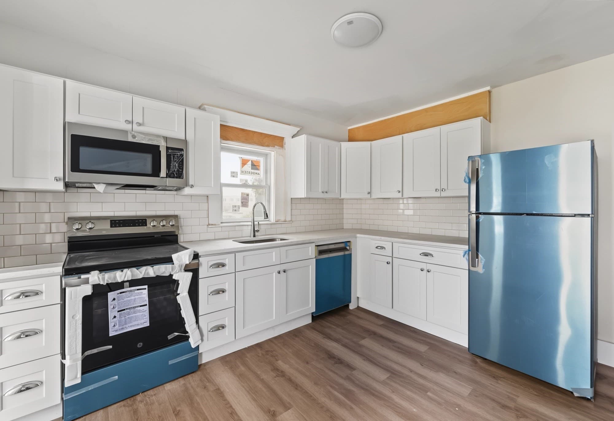 4 Family at 22 Goldsmith Street, Littleton MA 01460, Littleton, photo 4 of 23