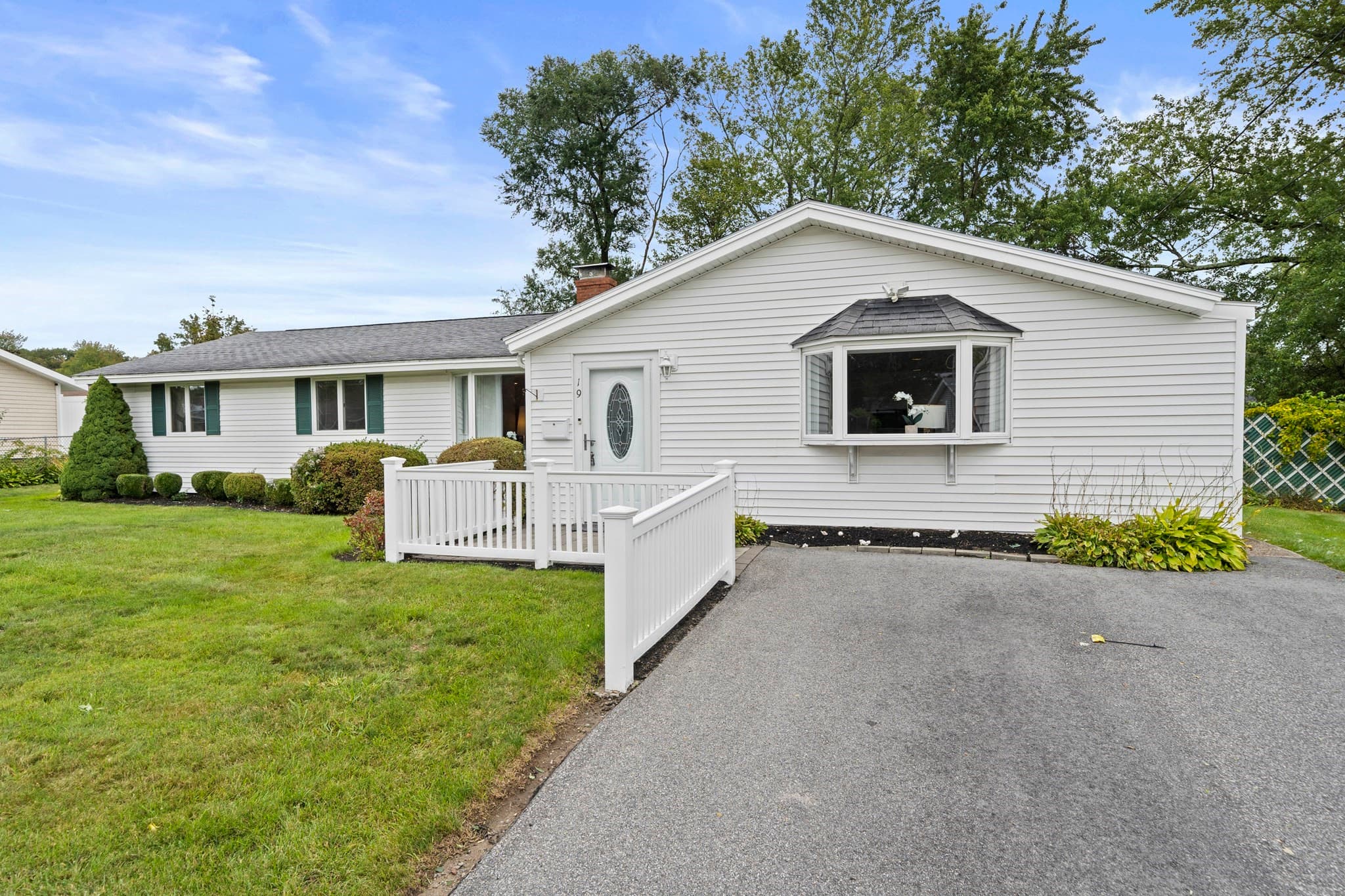 Single Family Residence at 19 William Road, Holbrook MA 02343, Holbrook, photo 3 of 41