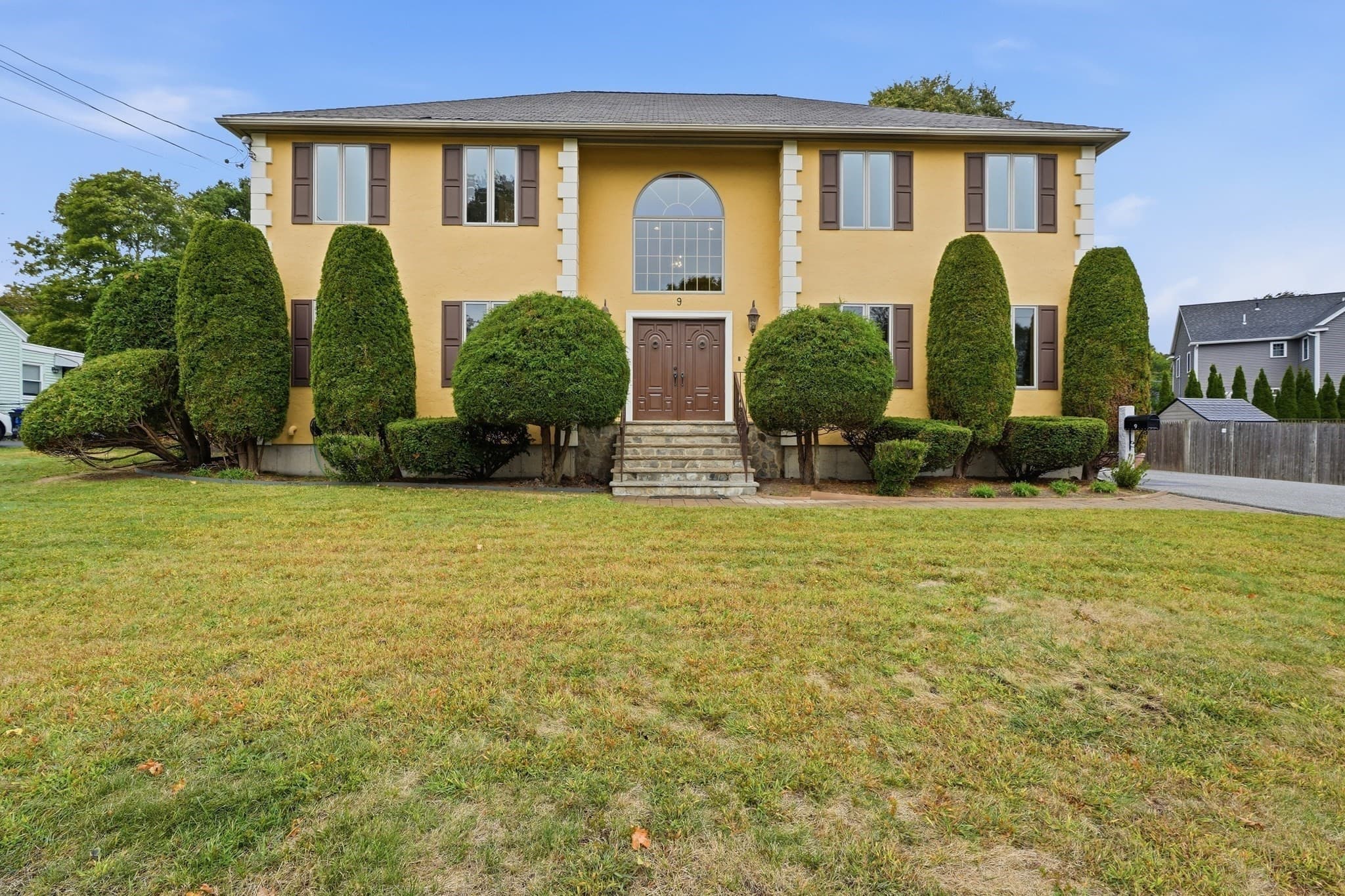 9 Myopia Rd, Stoneham MA 02180