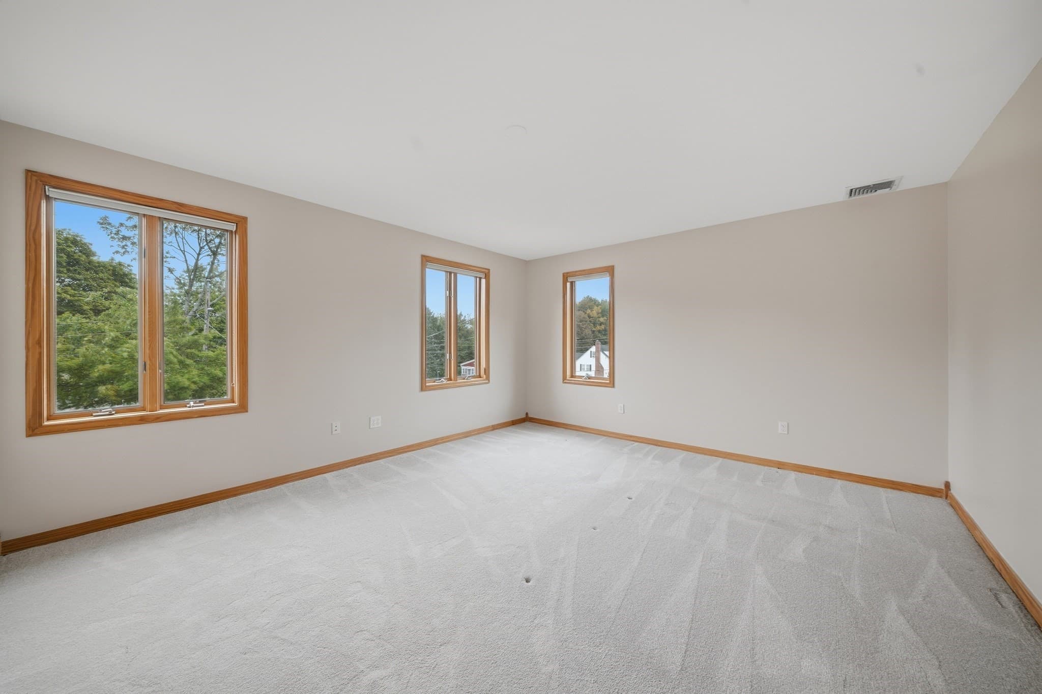 Single Family Residence at 9 Myopia Rd, Stoneham MA 02180, Stoneham, photo 18 of 39