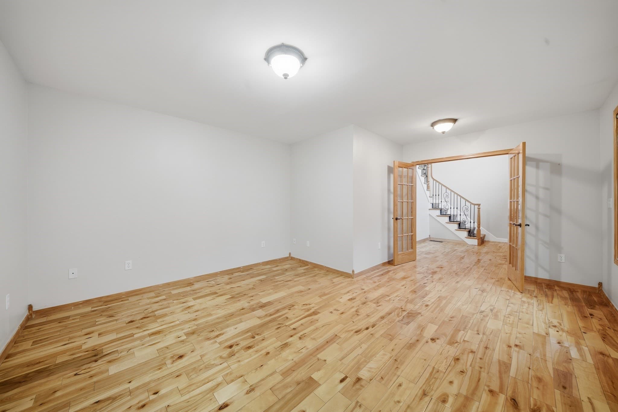 Single Family Residence at 9 Myopia Rd, Stoneham MA 02180, Stoneham, photo 15 of 39
