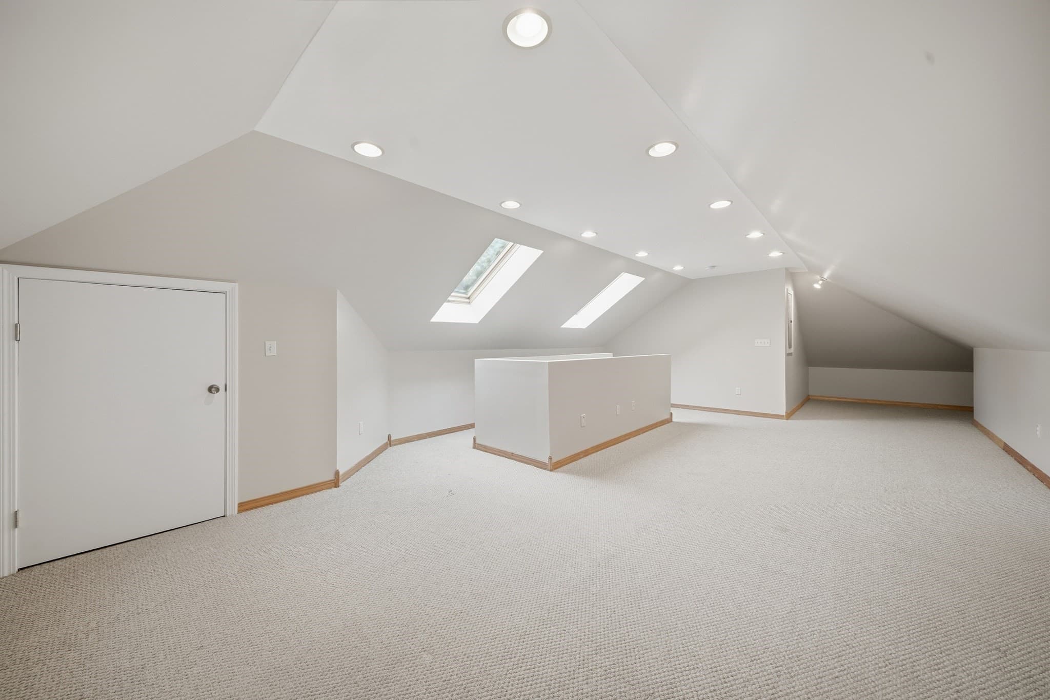 Single Family Residence at 9 Myopia Rd, Stoneham MA 02180, Stoneham, photo 25 of 39