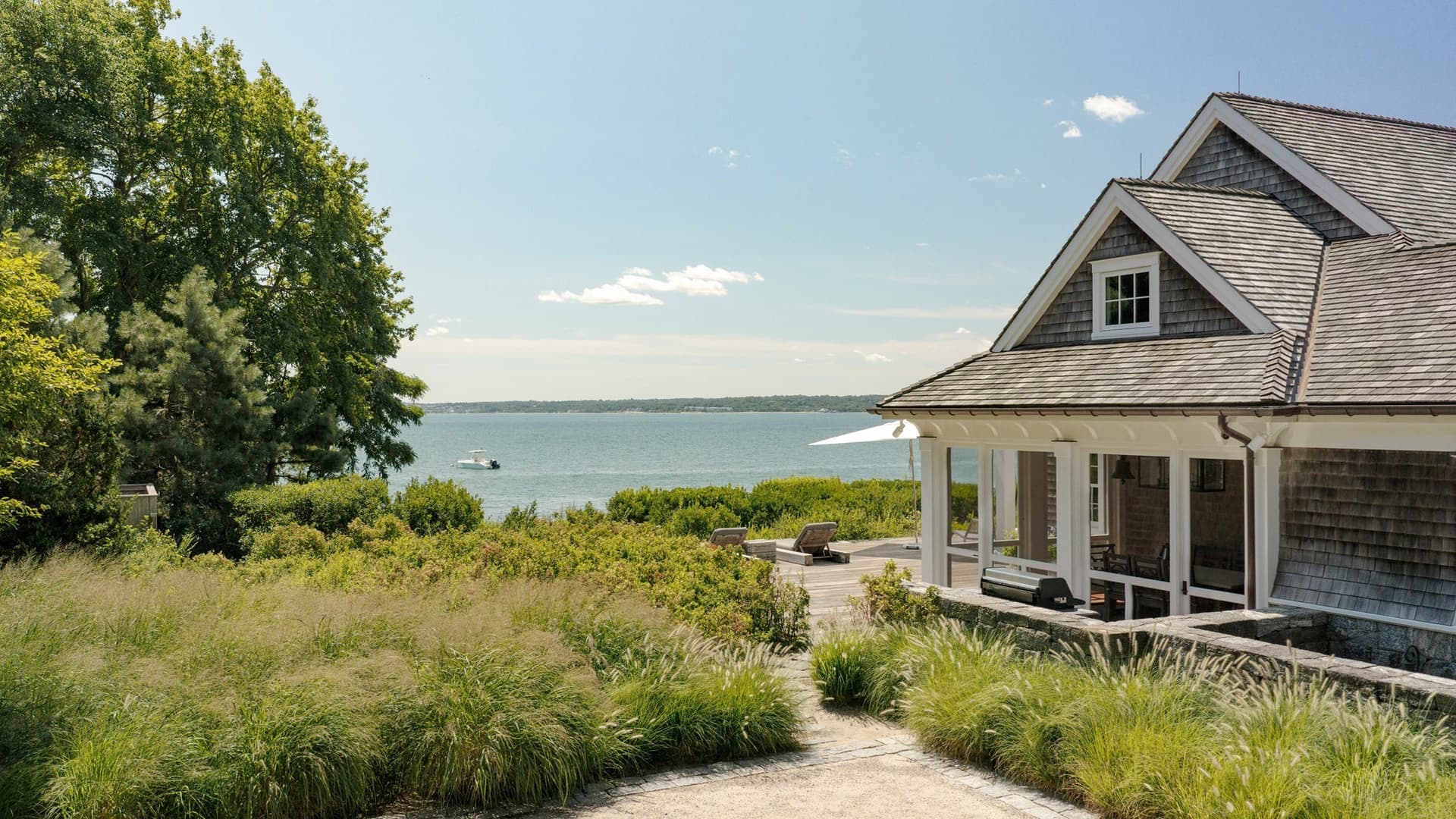 Single Family Residence at 341 Standish St, Duxbury MA 02332, photo 11 of 37