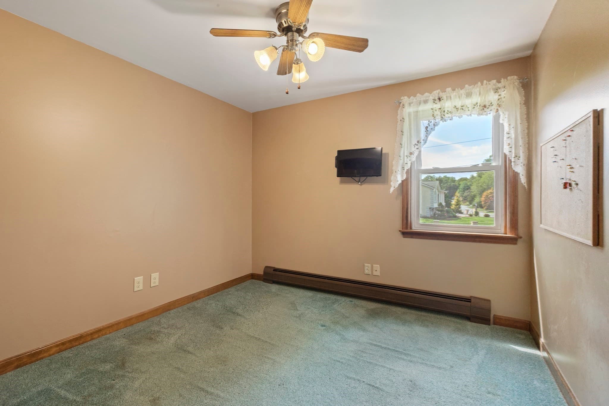 Single Family Residence at 6 Tracey St, Acushnet MA 02743, Acushnet, photo 16 of 39