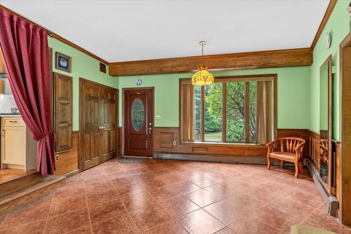 Single Family Residence at 331 Mountain St, Sharon MA 02067, Sharon, photo 7 of 42