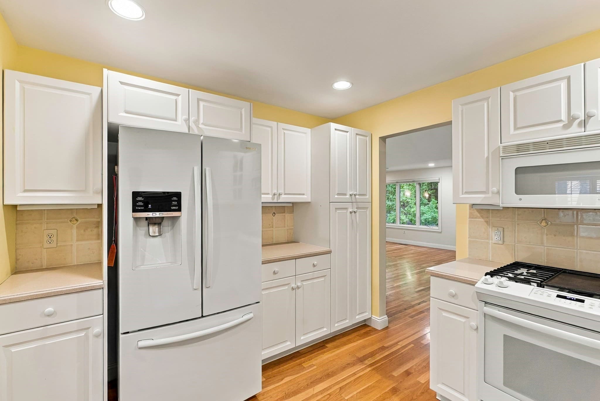 Condominium at 104 Dahlia Drive # 104, Wayland MA 01778, Wayland, photo 9 of 23