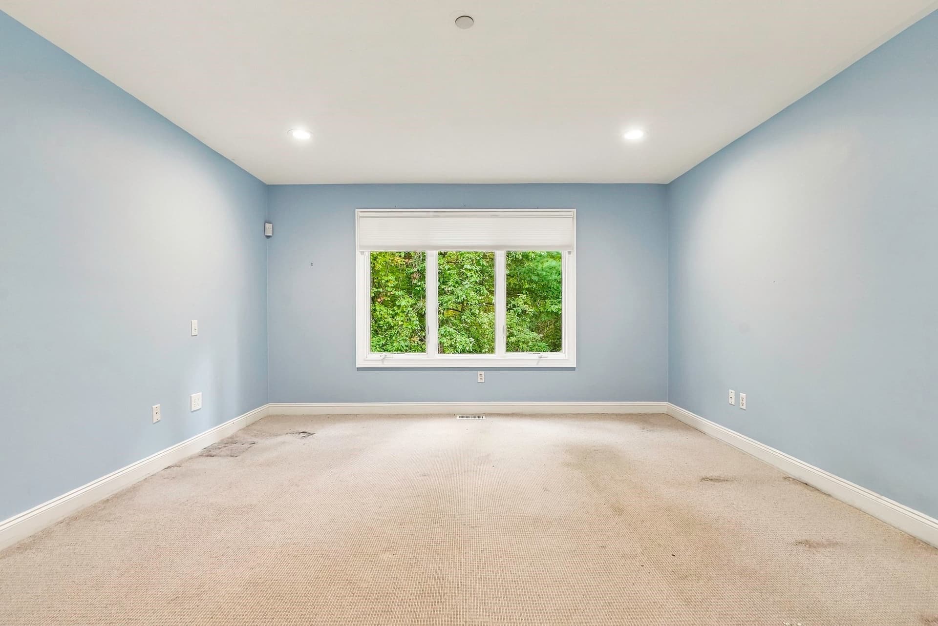 Condominium at 104 Dahlia Drive # 104, Wayland MA 01778, photo 11 of 26