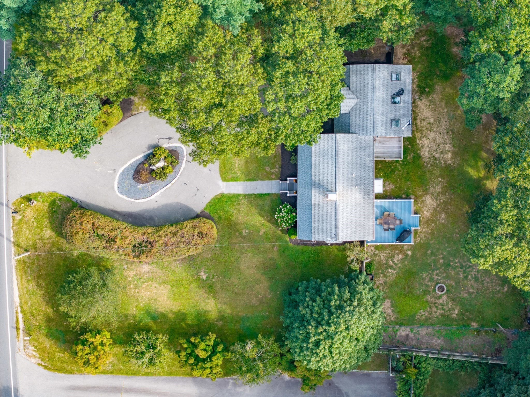 Single Family Residence at 451 County Rd, Bourne MA 02559, Bourne, photo 6 of 42