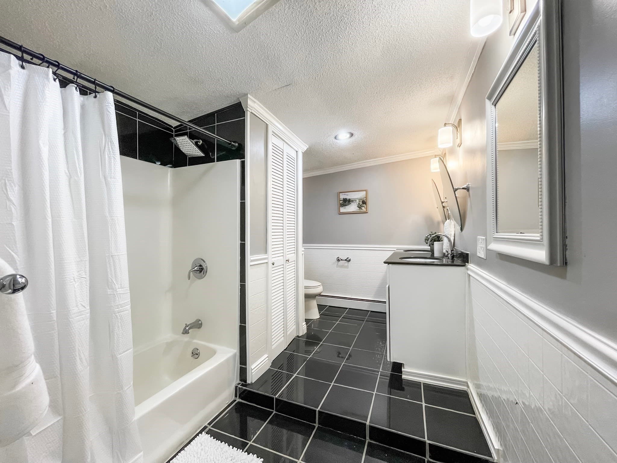 Single Family Residence at 28 Wells Ave, Chicopee MA 01020, Chicopee, photo 7 of 22