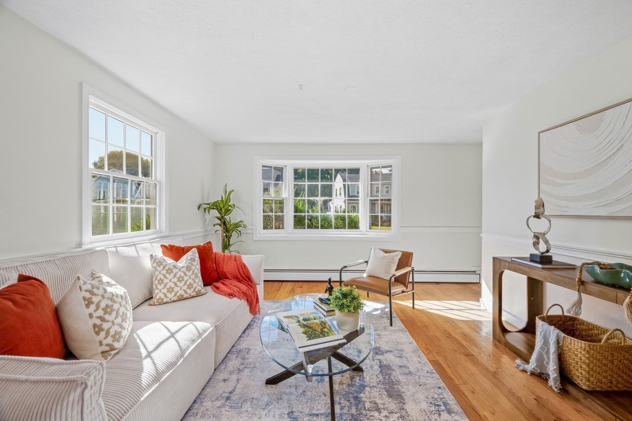 Single Family Residence at 31 Ellison Park, Waltham MA 02452, Waltham, photo 4 of 28