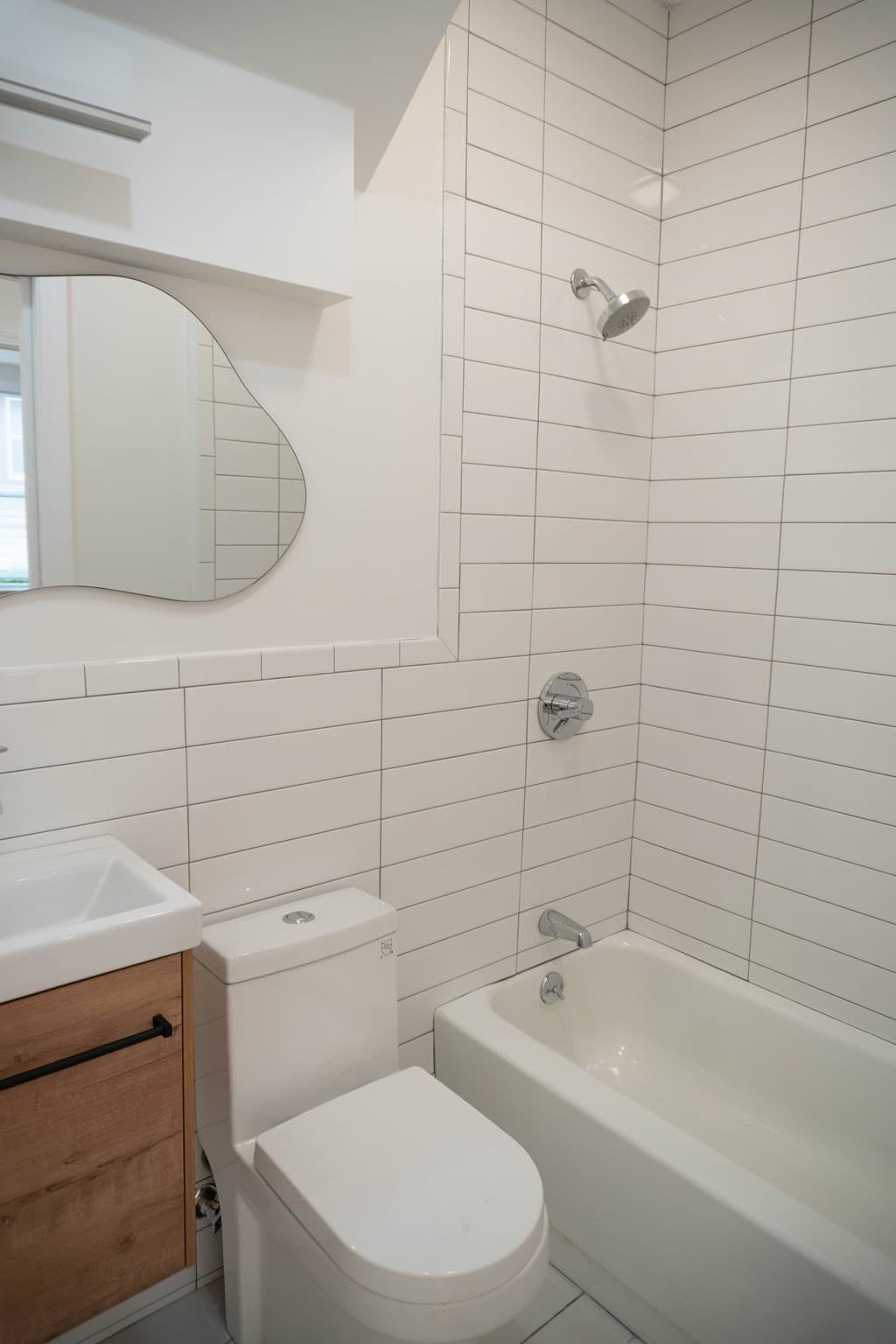 2 Family - 2 Units Up/Down at 20 Rill, Boston MA 02125, Boston, photo 4 of 18