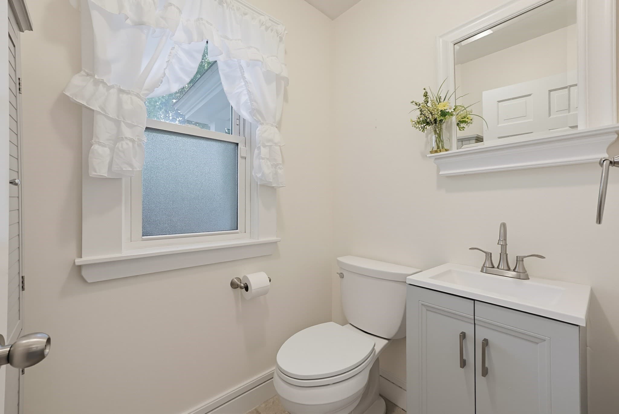 Single Family Residence at 51 Bates Ave., Weymouth MA 02190, Weymouth, photo 12 of 32