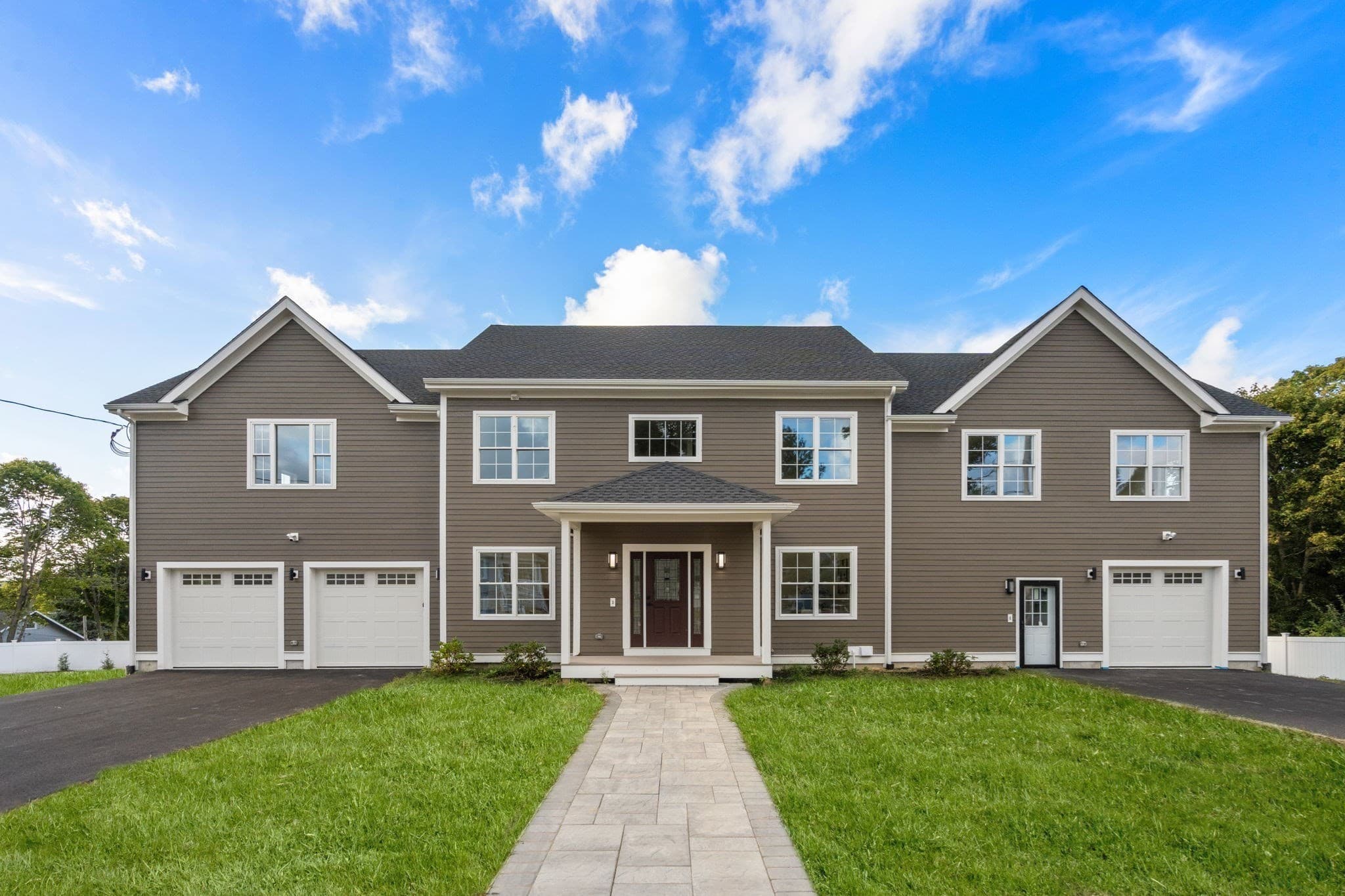 45 Presidents Rd, Weymouth MA 02188