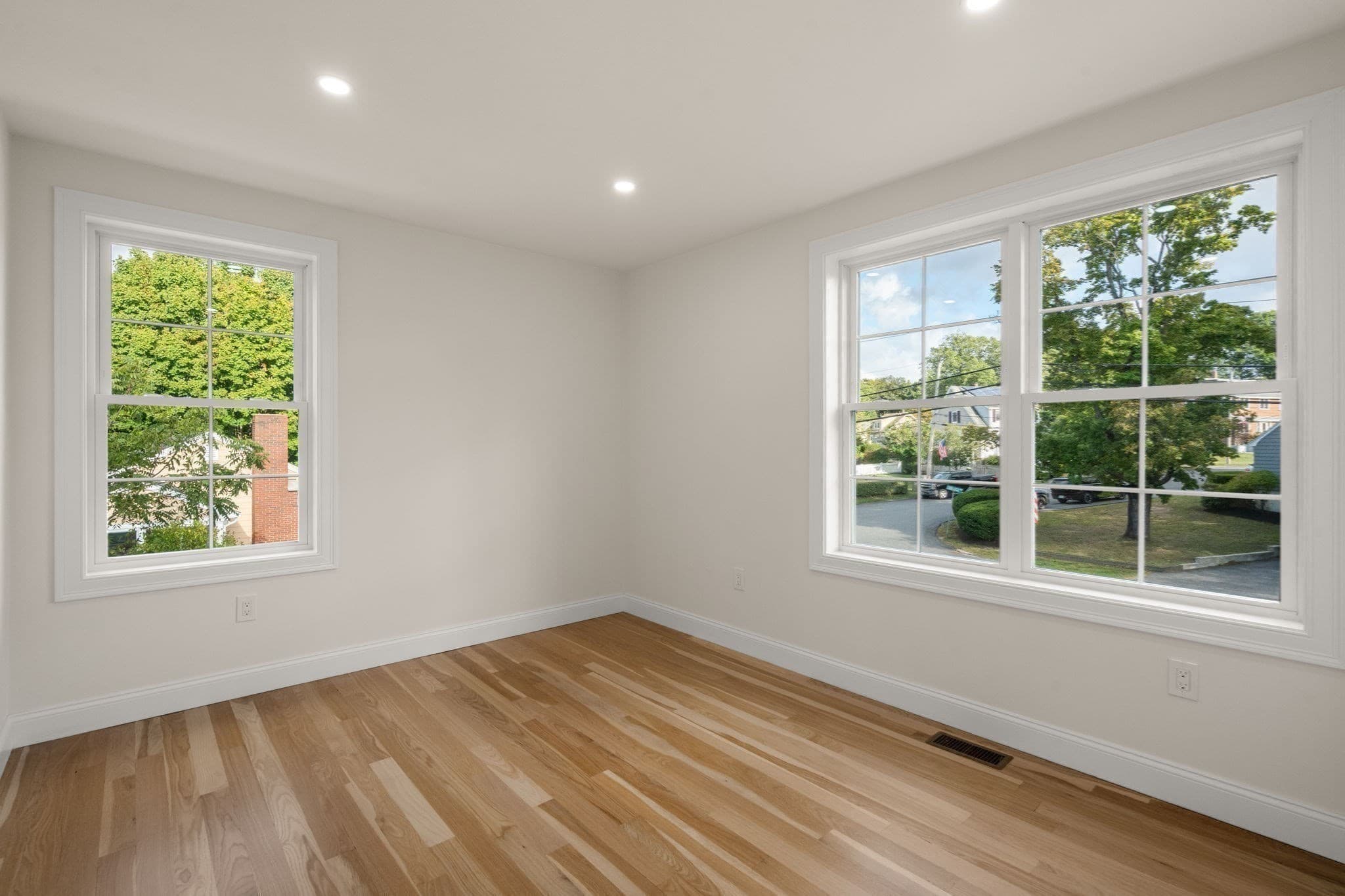 Multi Family at 45 Presidents Rd, Weymouth MA 02188, Weymouth, photo 35 of 42