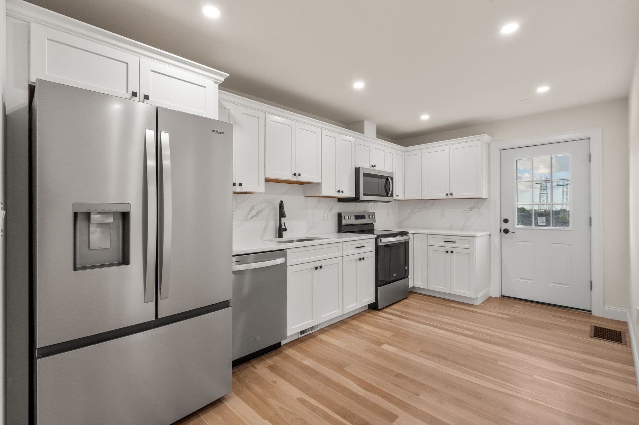 Multi Family at 45 Presidents Rd, Weymouth MA 02188, Weymouth, photo 31 of 42