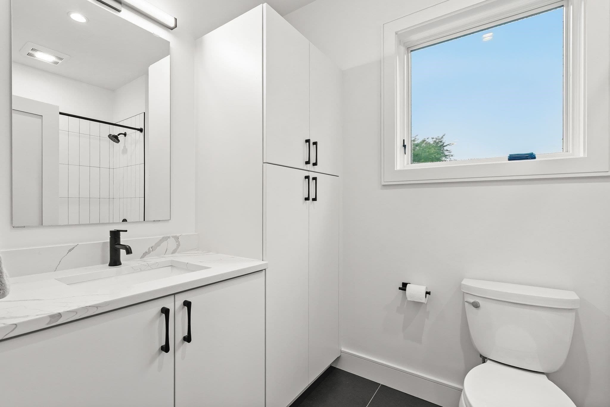 Condominium at 1 Prospect Ave # 2, Boston MA 02131, Boston, photo 27 of 41