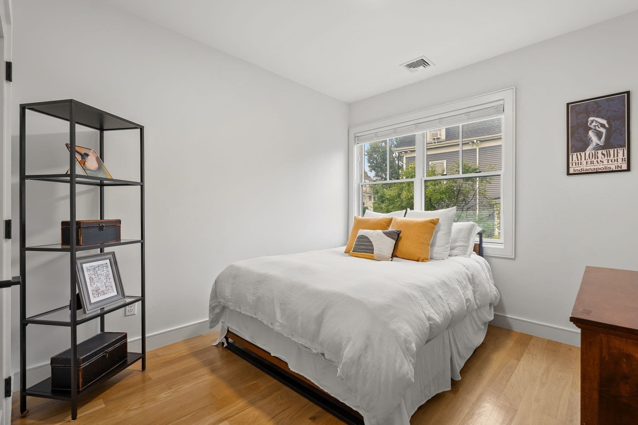 Condominium at 1 Prospect Ave # 2, Boston MA 02131, Boston, photo 26 of 41