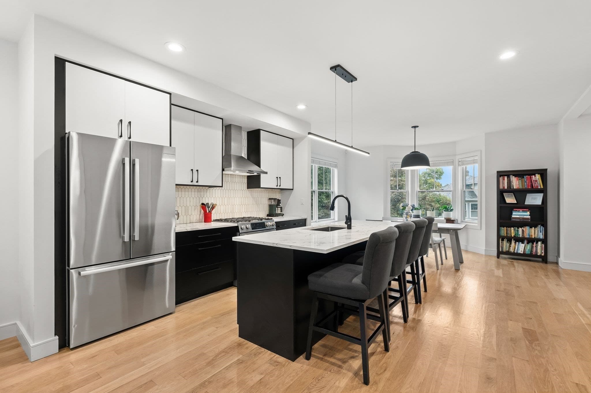 Condominium at 1 Prospect Ave # 2, Boston MA 02131, Boston, photo 7 of 41
