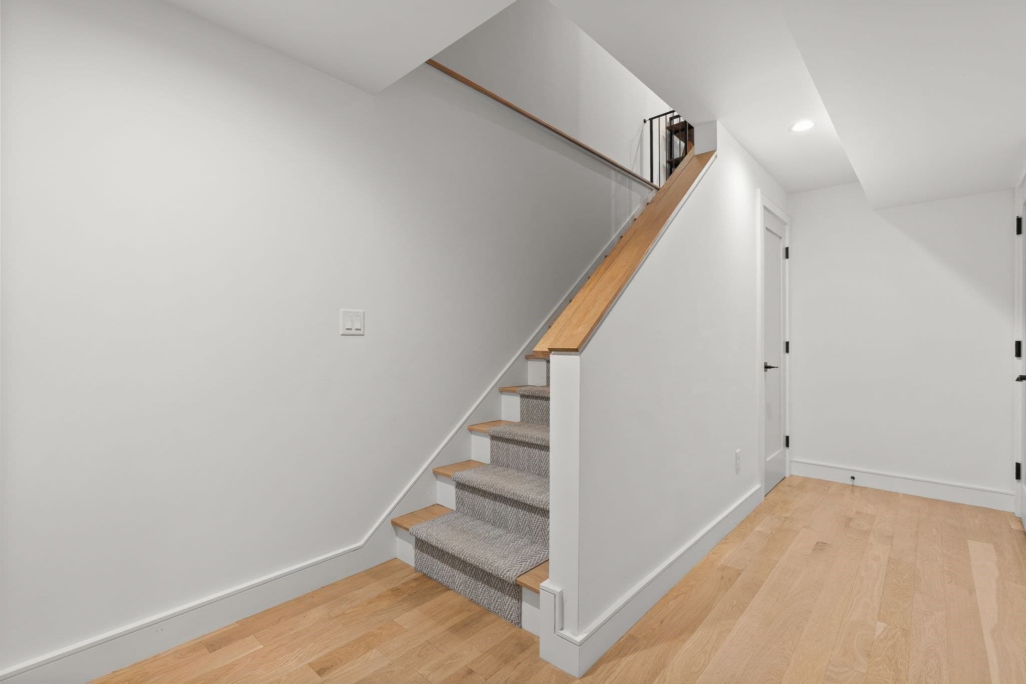 Condominium at 1 Prospect Ave # 2, Boston MA 02131, Boston, photo 30 of 41