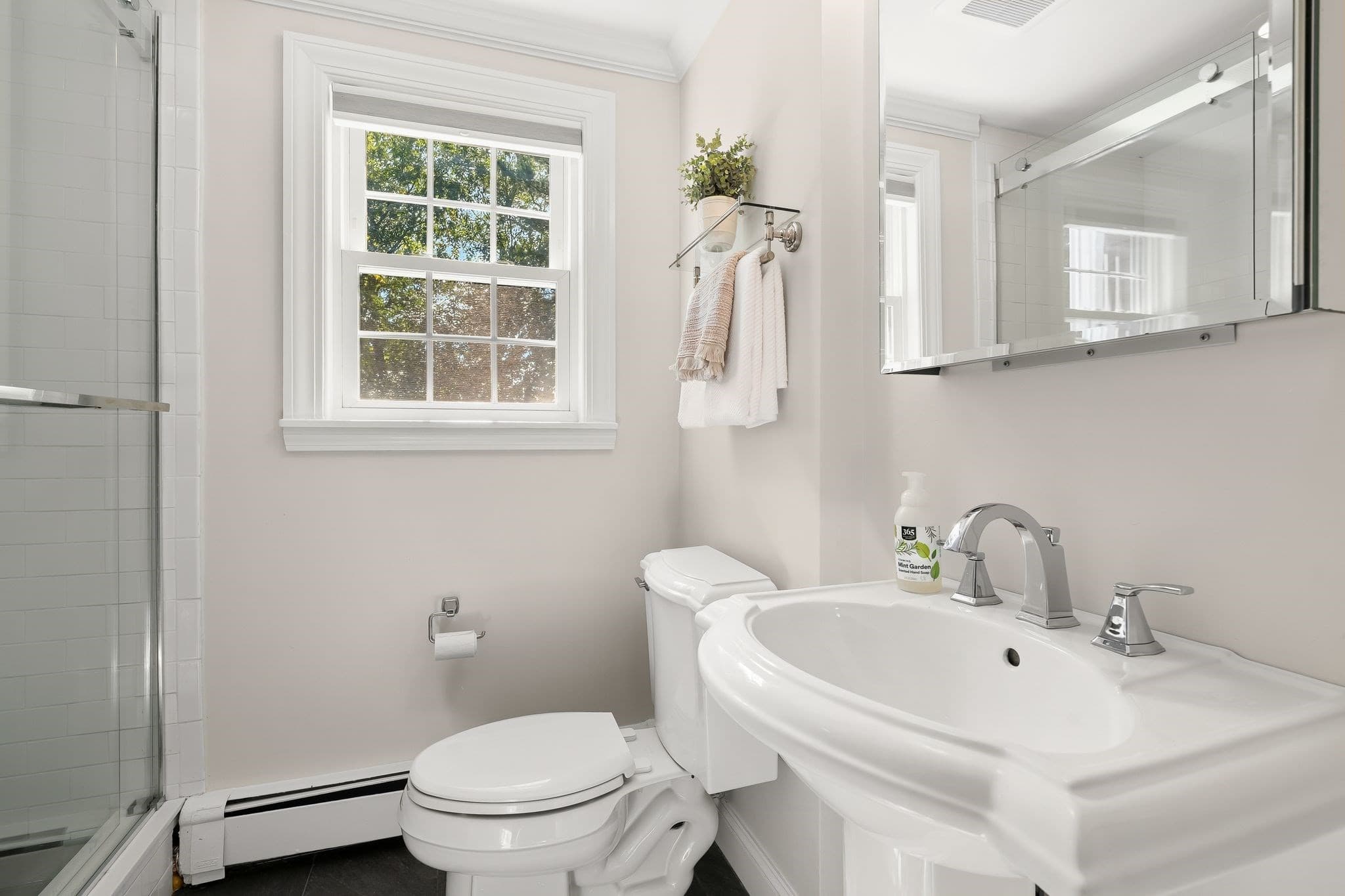 Single Family Residence at 26 Mayflower Road, Winchester MA 01890, Winchester, photo 17 of 42
