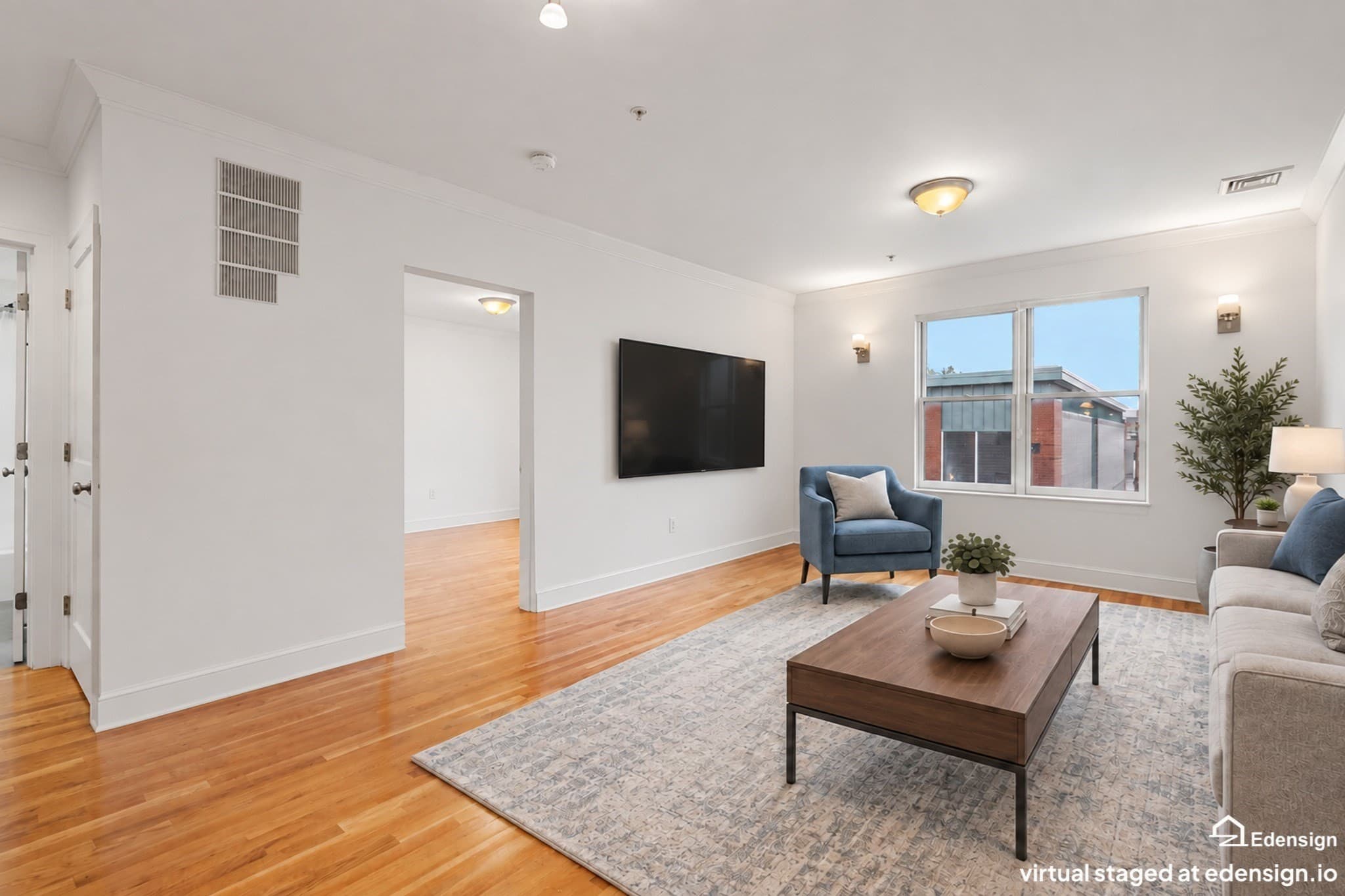 Condominium at 156 Green St # 302, Boston MA 02130, Boston, photo 4 of 26