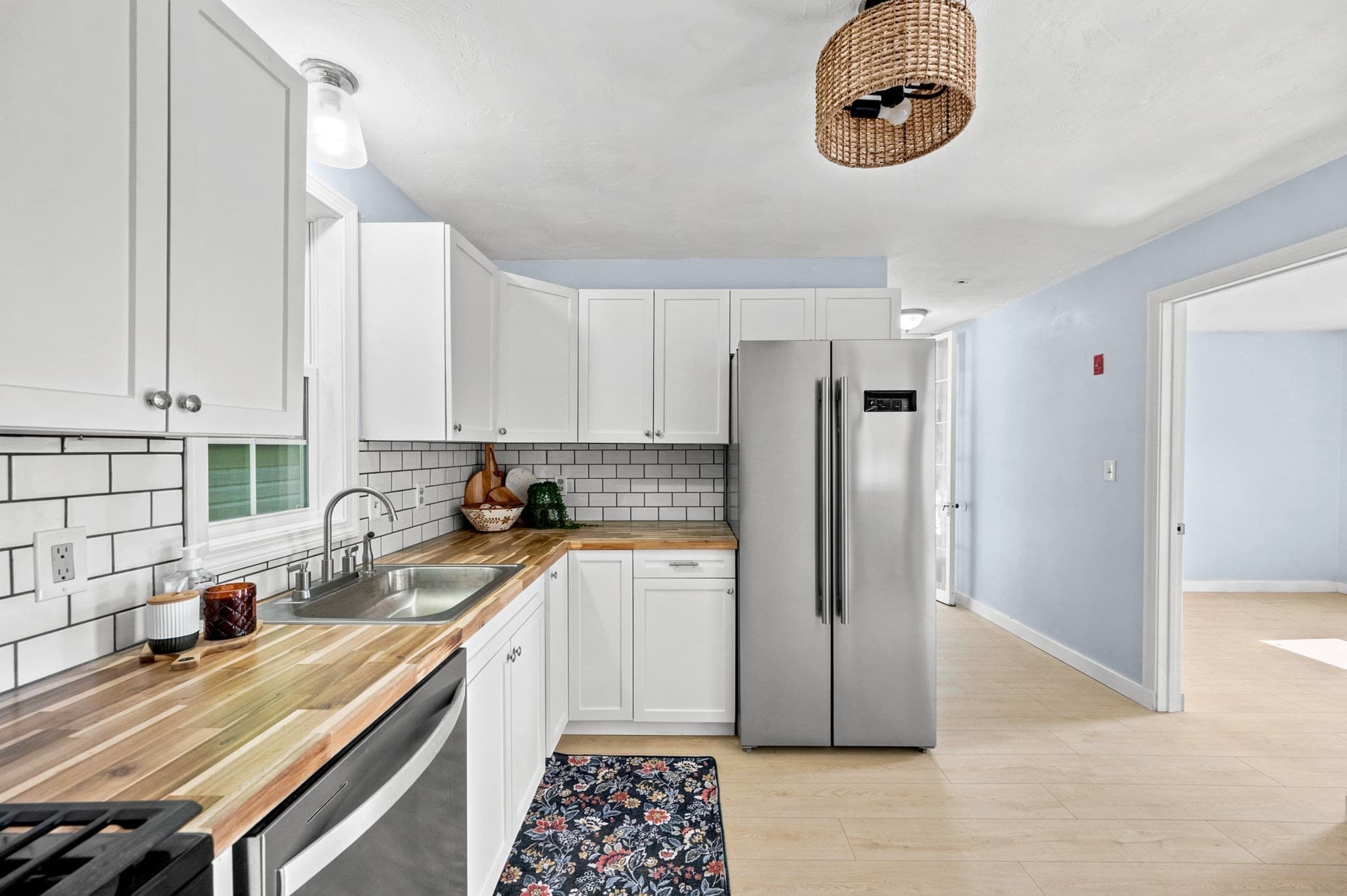 Single Family Residence at 27 Abington Ave, Plymouth MA 02360, Plymouth, photo 13 of 30