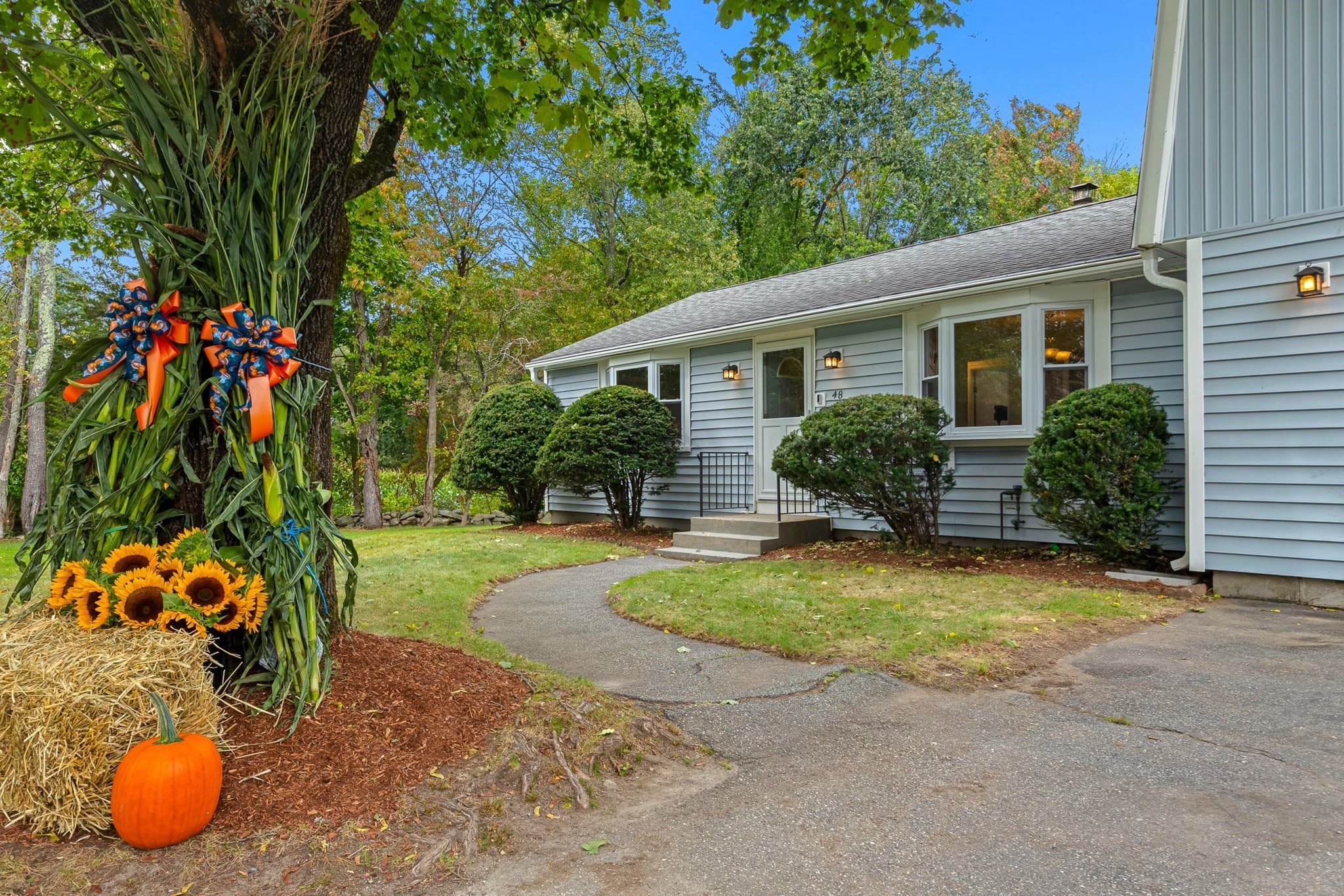 Single Family Residence at 48 Sunset Drive, Northbridge MA 01588, Northbridge, photo 3 of 41