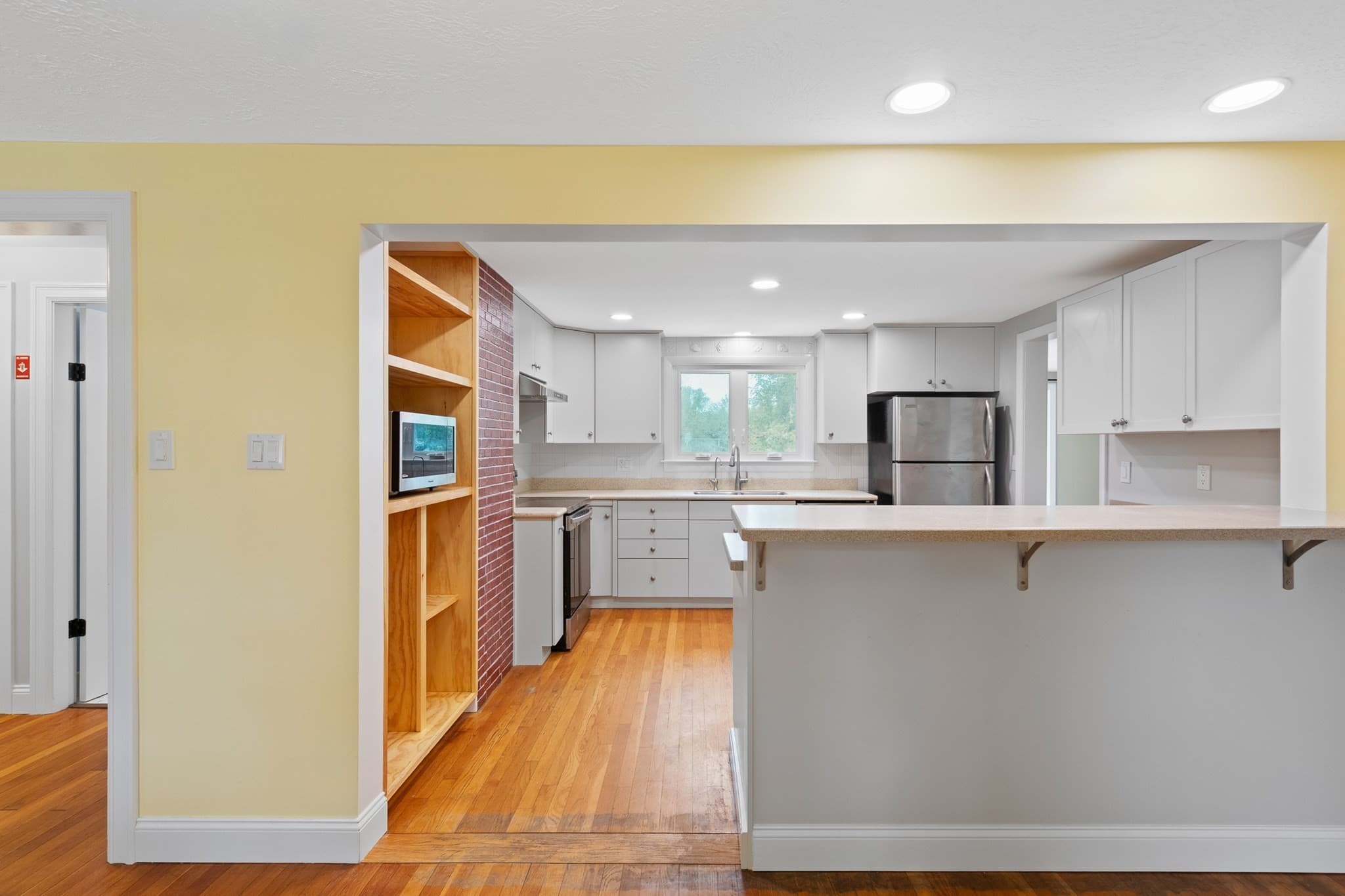 Single Family Residence at 48 Sunset Drive, Northbridge MA 01588, Northbridge, photo 15 of 41