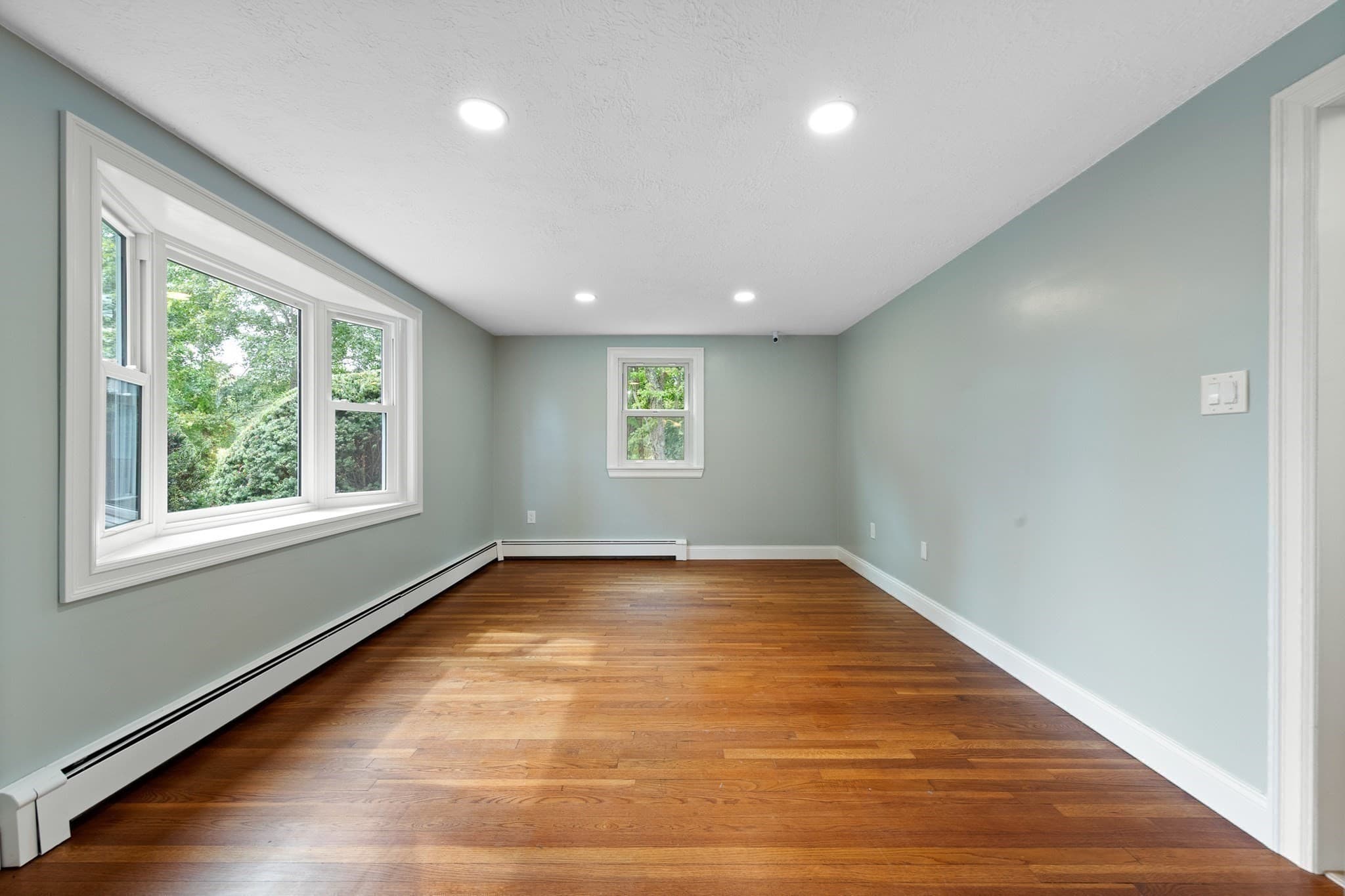Single Family Residence at 48 Sunset Drive, Northbridge MA 01588, Northbridge, photo 11 of 41