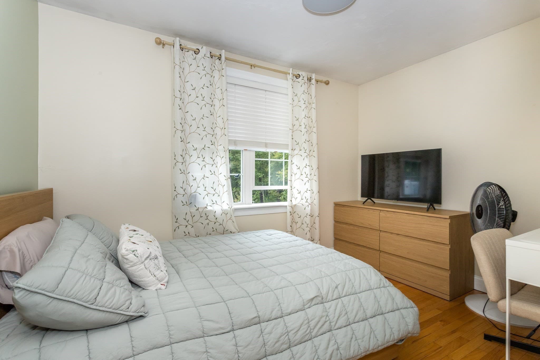 Single Family Residence at 486 South St, Holbrook MA 02343, Holbrook, photo 10 of 28