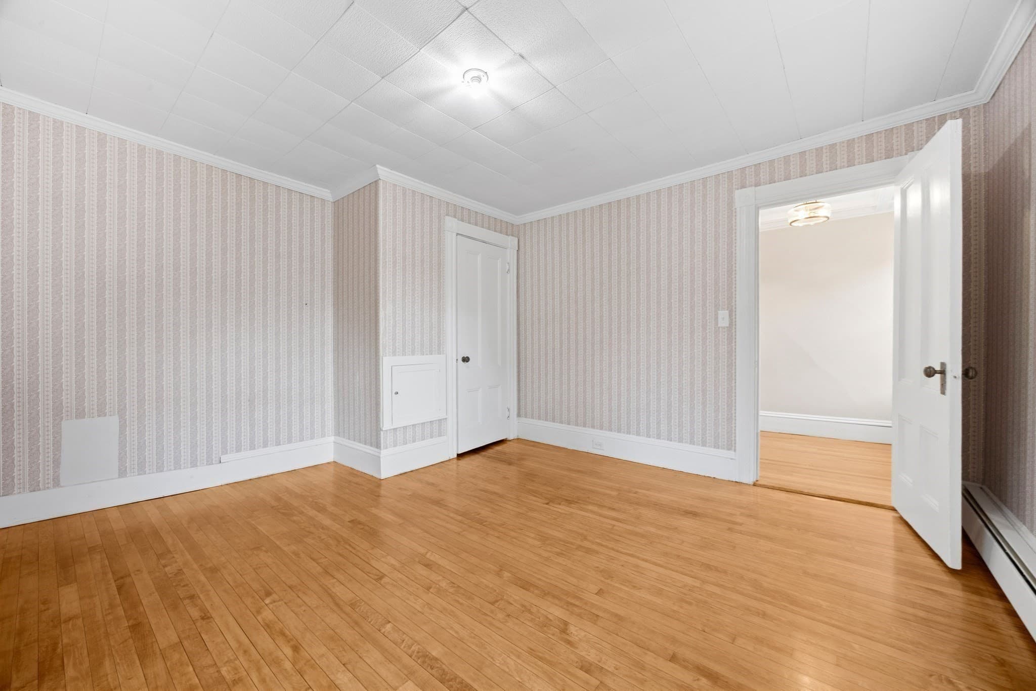Single Family Residence at 18 Standish Ave, Plymouth MA 02360, Plymouth, photo 25 of 39