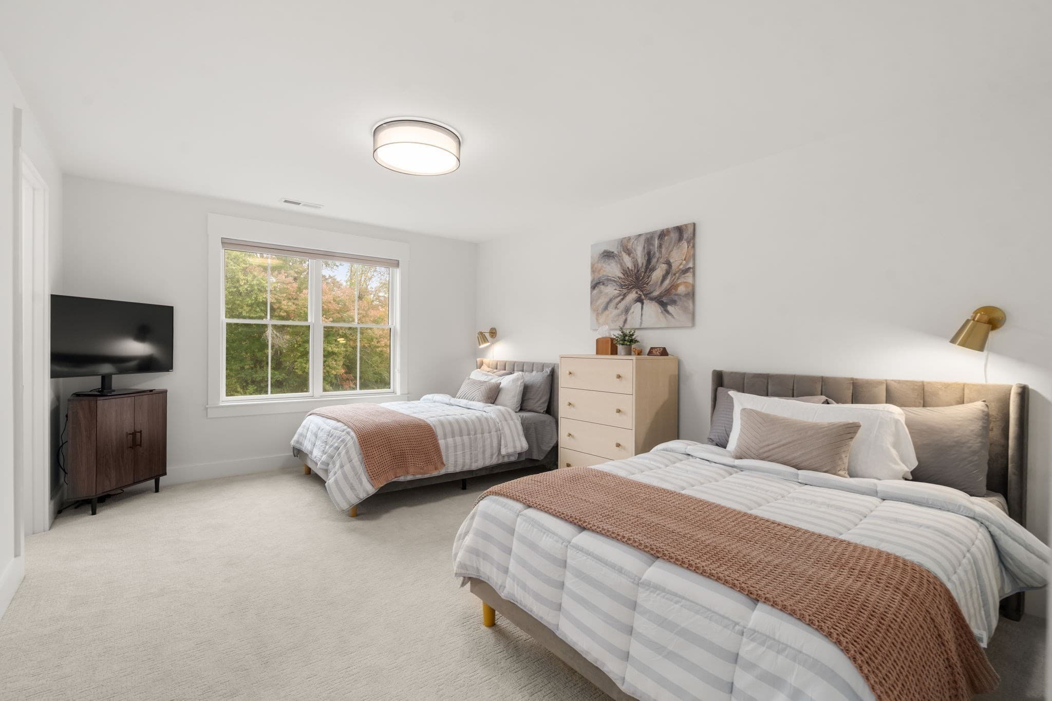 Single Family Residence at 12 Dairy Farm Lane, Southborough MA 01772, Southborough, photo 24 of 42
