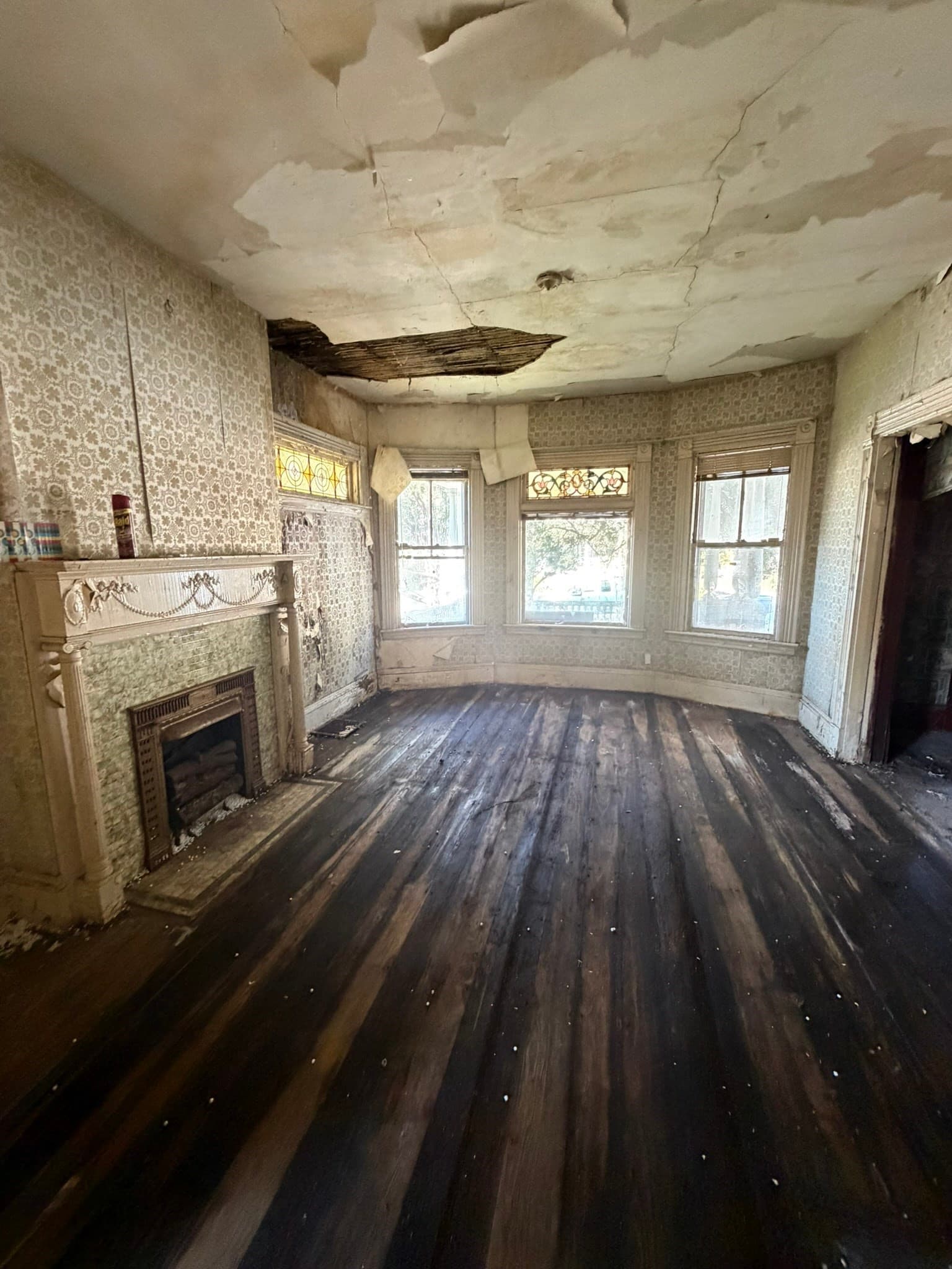 Single Family Residence at 34 Rosedale St, Boston MA 02124, Boston, photo 5 of 13