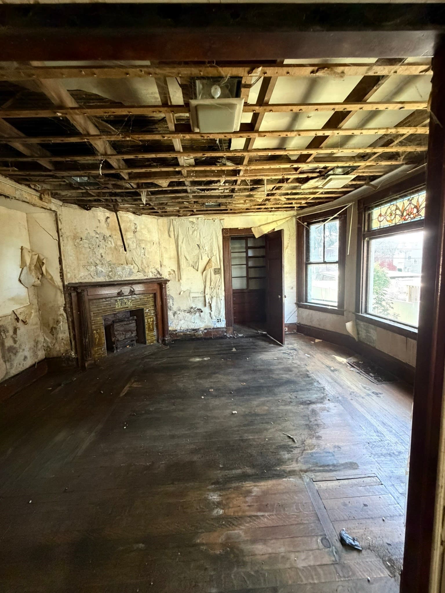 3 Family at 34 Rosedale St, Boston MA 02124, Boston, photo 6 of 13