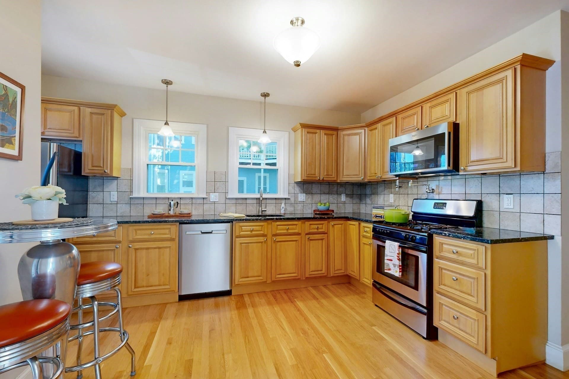 Condominium at 40 Porter Street # 1, Somerville MA 02143, Somerville, photo 17 of 37