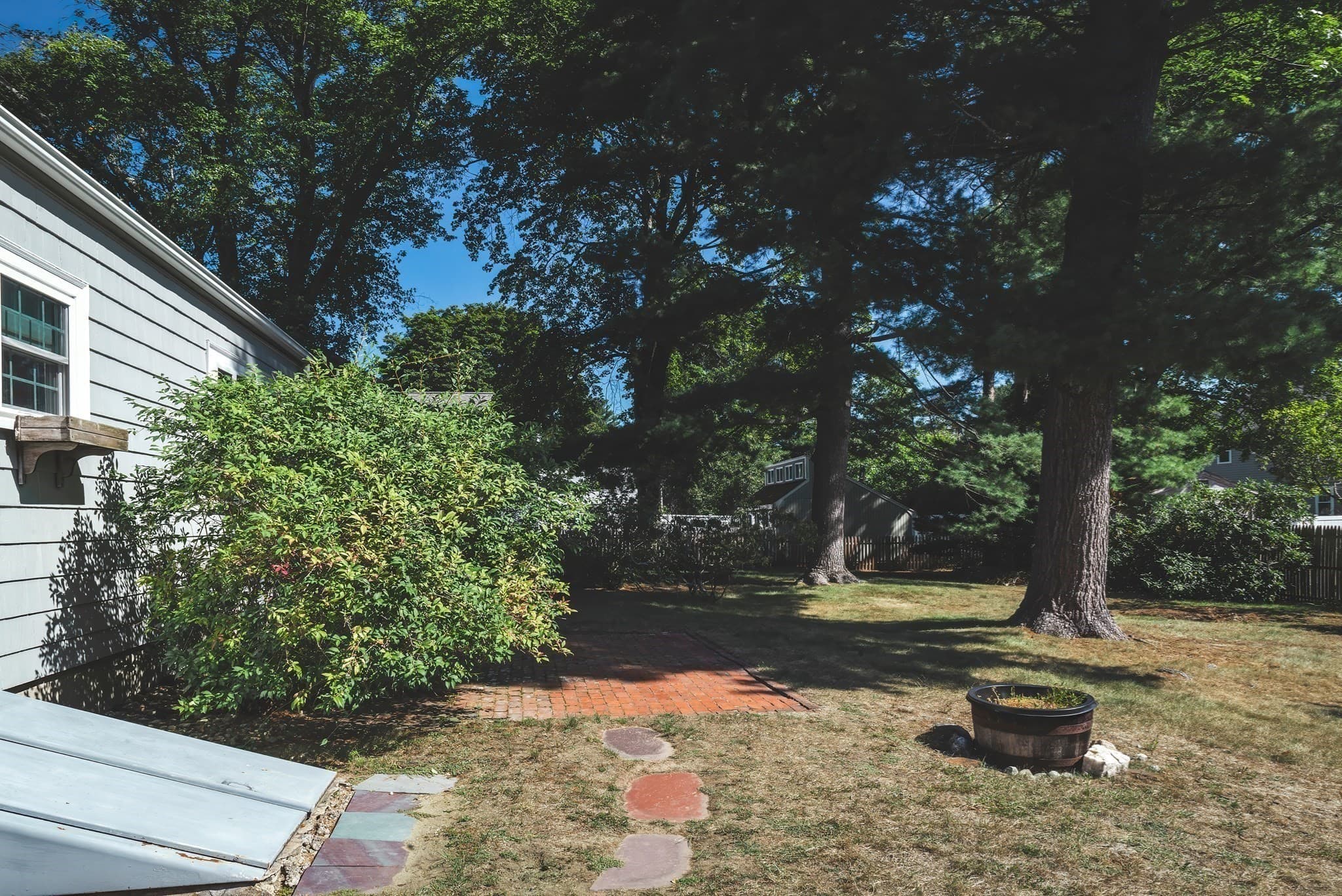 Single Family Residence at 7 Pilgrim Rd, Reading MA 01867, Reading, photo 20 of 23