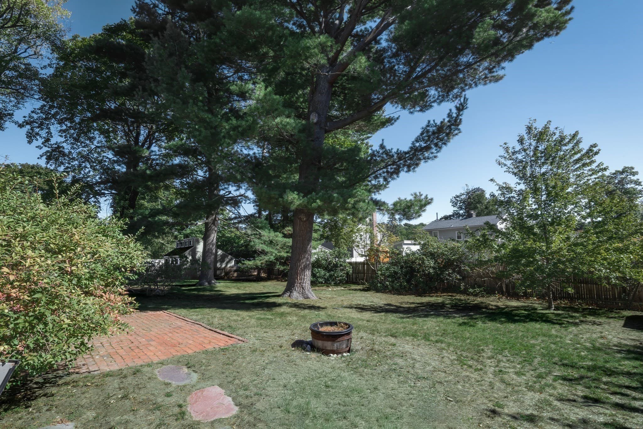 Single Family Residence at 7 Pilgrim Rd, Reading MA 01867, Reading, photo 21 of 23