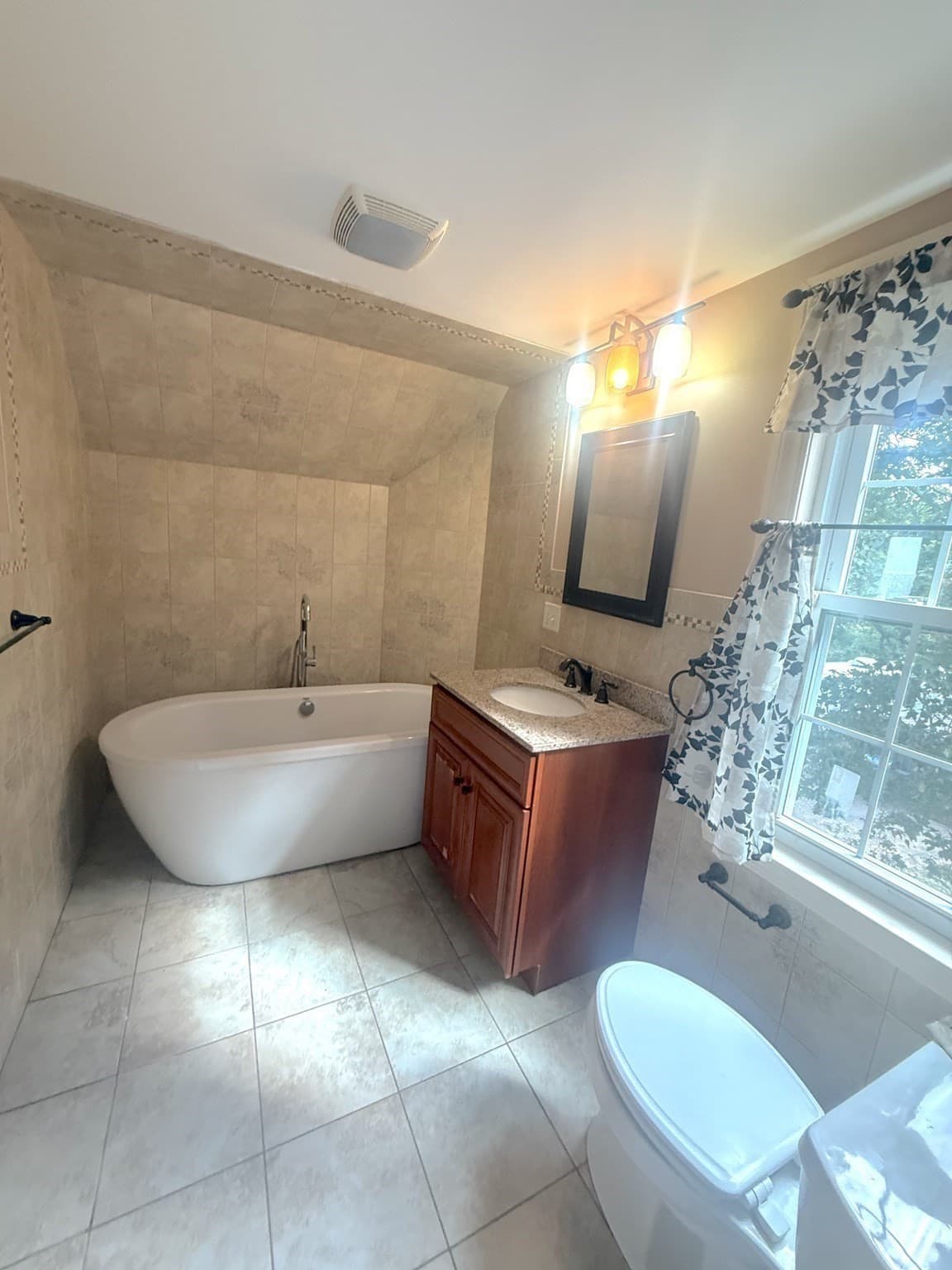 Single Family Residence at 81 Walnut St, West Bridgewater MA 02379, West Bridgewater, photo 13 of 16