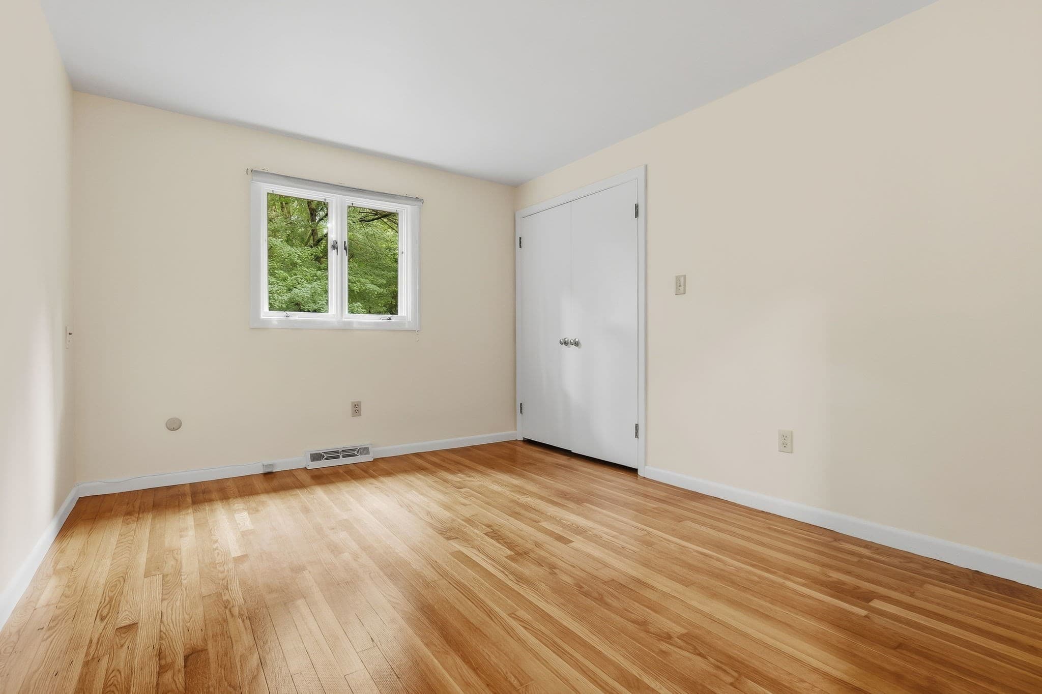 Single Family Residence at 6 Bruce Road, Danvers MA 01923, Danvers, photo 23 of 41