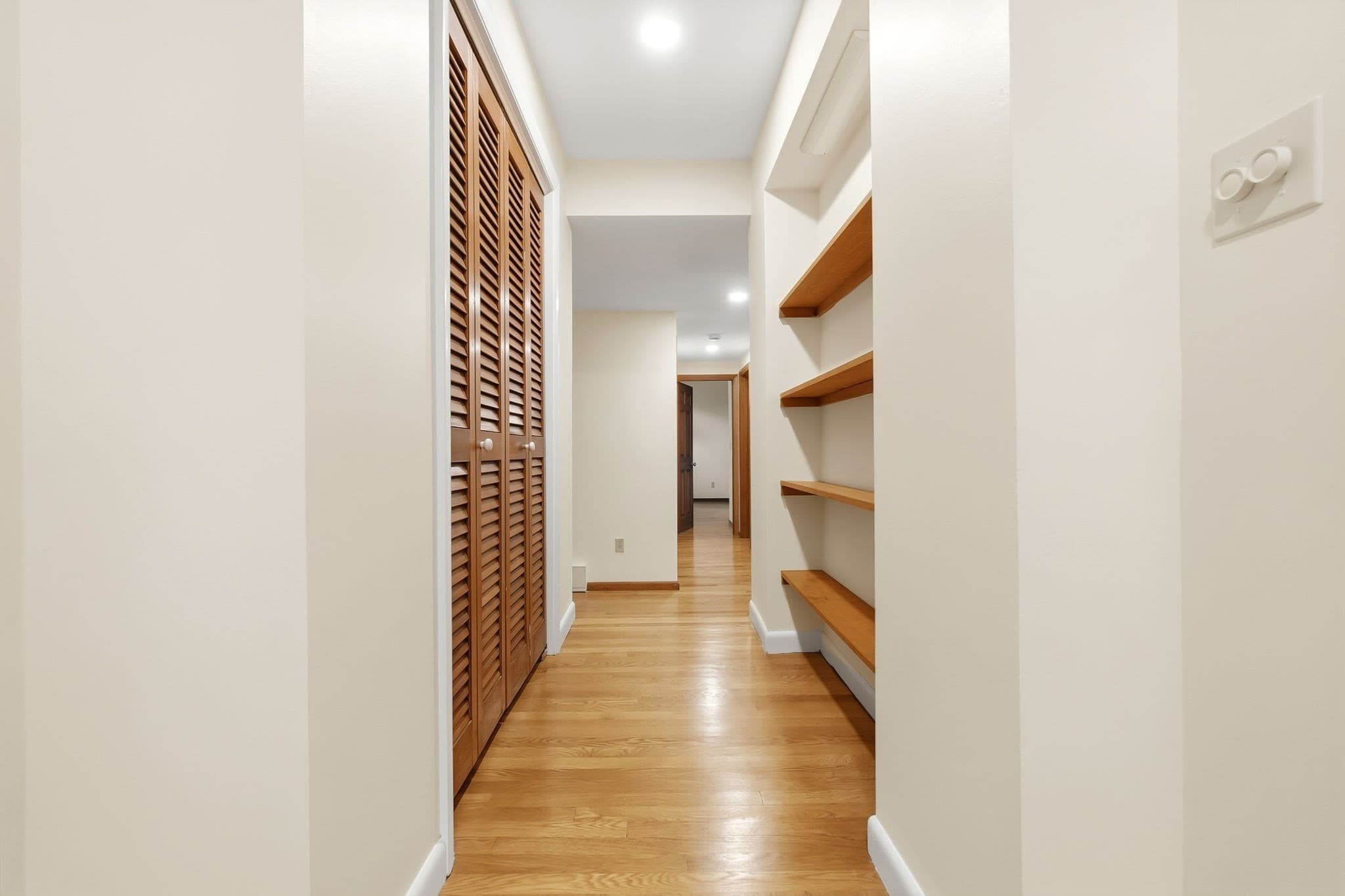 Single Family Residence at 6 Bruce Road, Danvers MA 01923, Danvers, photo 13 of 41