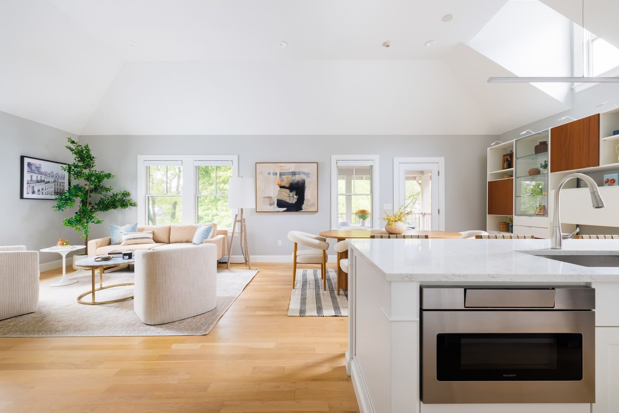 Condominium at 29 Elm St # 3, Brookline MA 02445, Brookline, photo 2 of 20