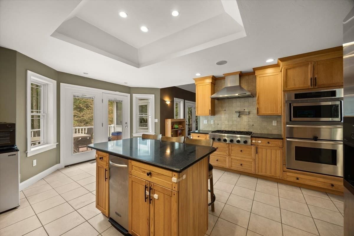 Single Family Residence at 10 Anderson Way, Lakeville MA 02347, Lakeville, photo 15 of 42