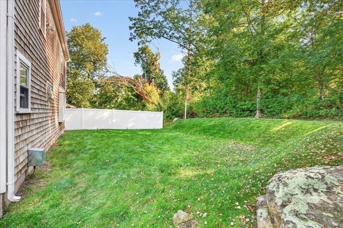 Single Family Residence at 33 White Horse Rd, Plymouth MA 02360, photo 29 of 41