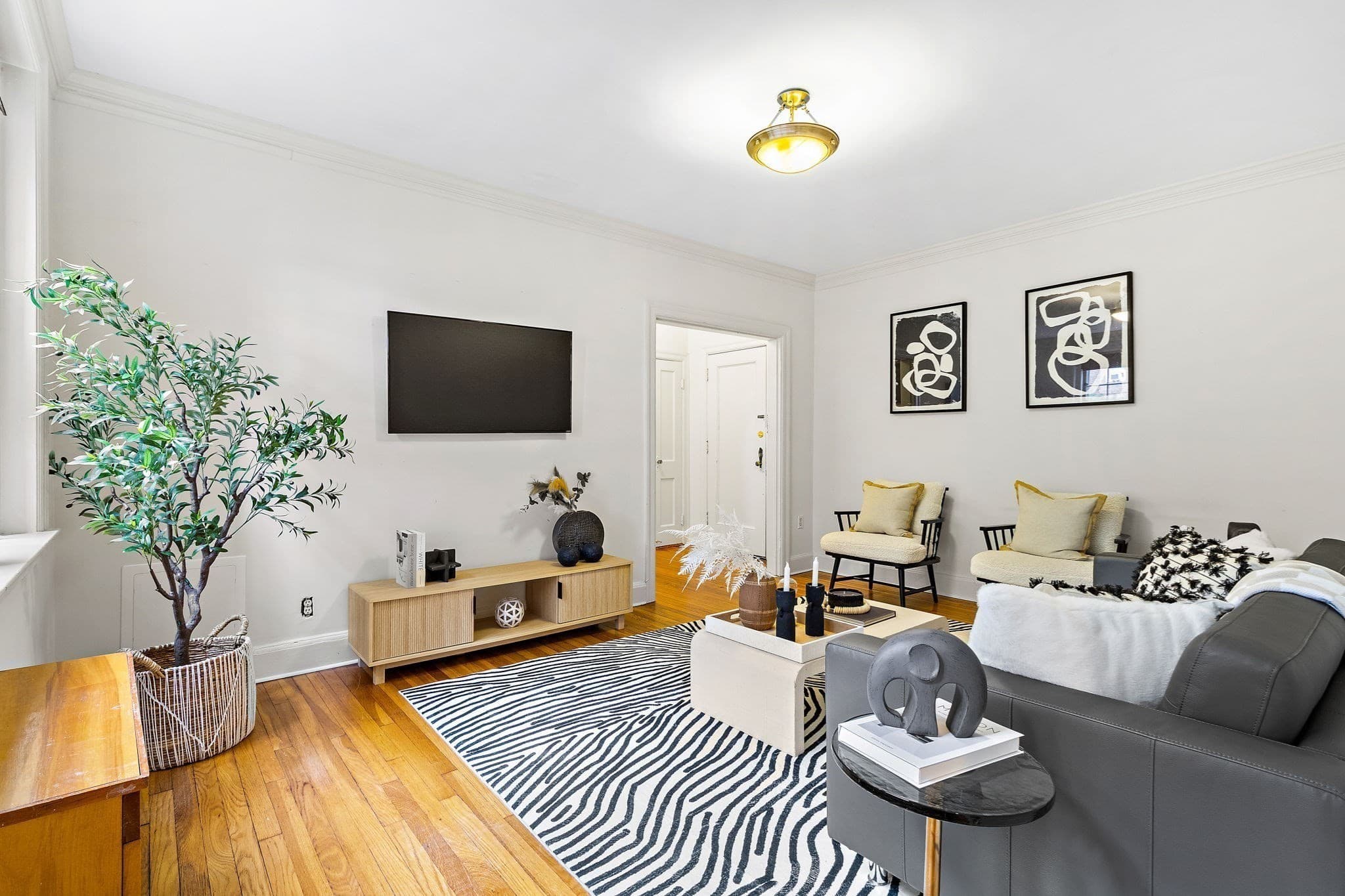 Condominium at 393 Broadway # 8, Cambridge MA 02139, Cambridge, photo 5 of 14
