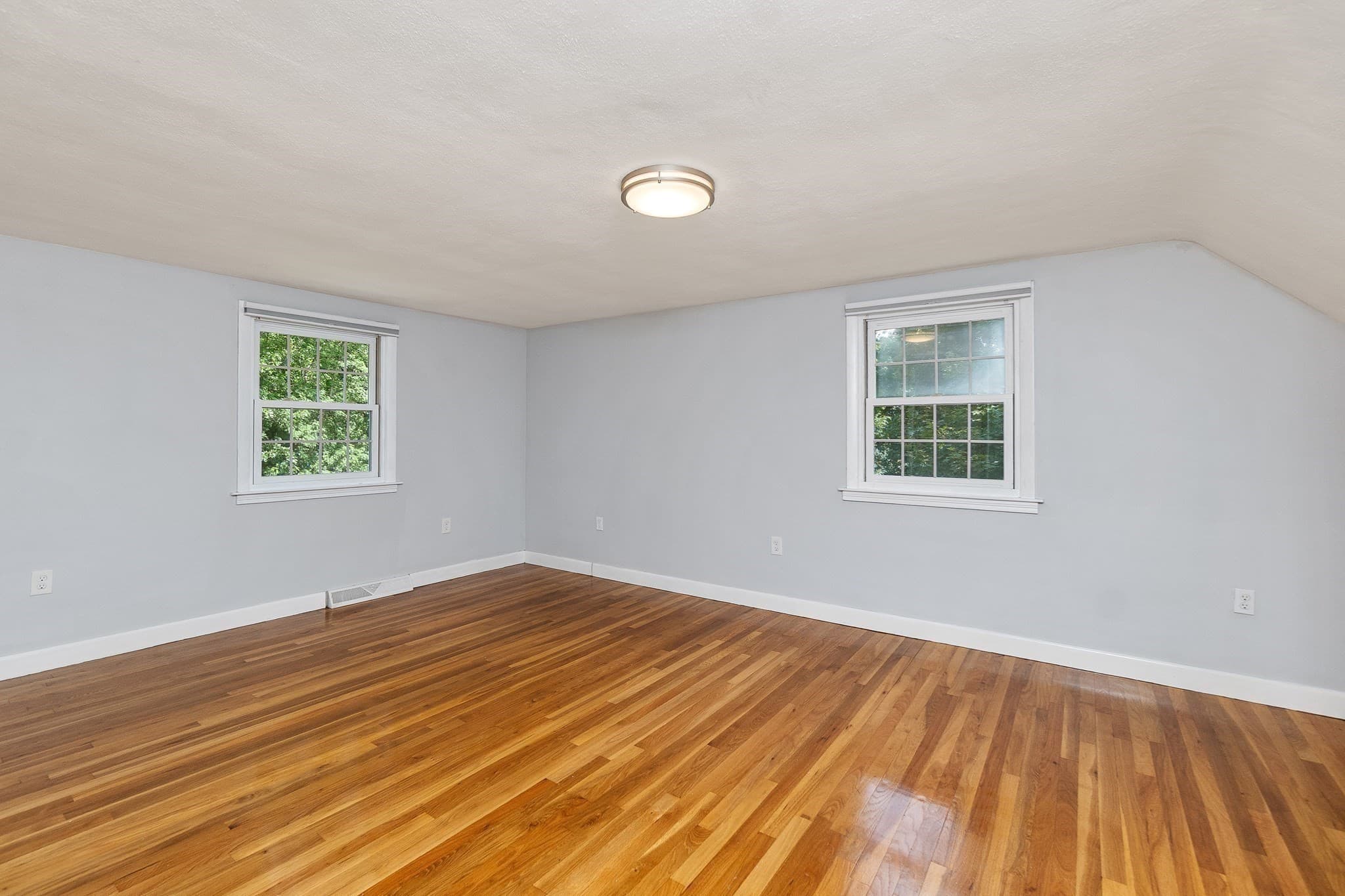 Single Family Residence at 105 Beach St, Foxboro MA 02035, Foxboro, photo 15 of 30
