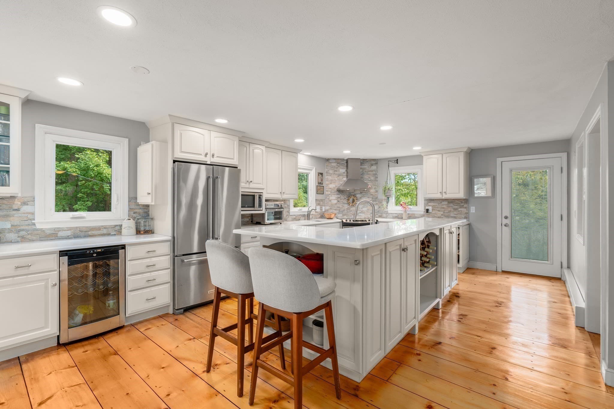 Single Family Residence at 64 Pine Hill Road, Southborough MA 01772, Southborough, photo 7 of 33